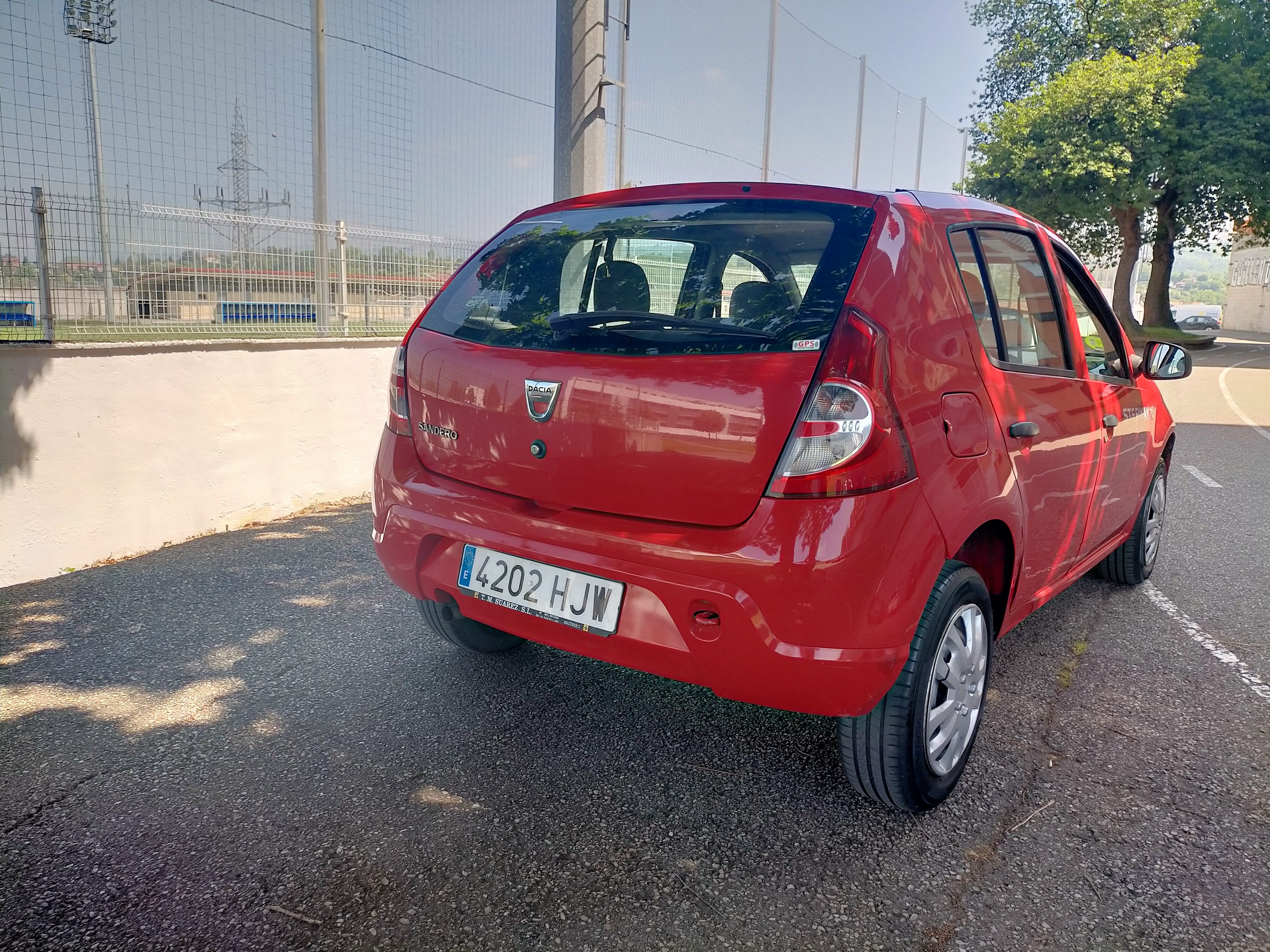 Dacia Sandero Essential con Neumáticos de invierno