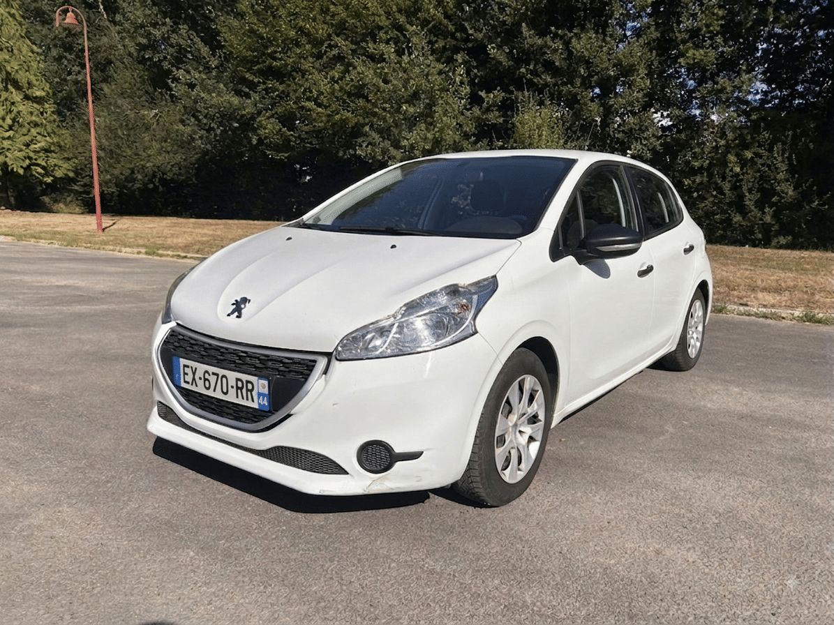 Peugeot 208, 2018, Essence 95