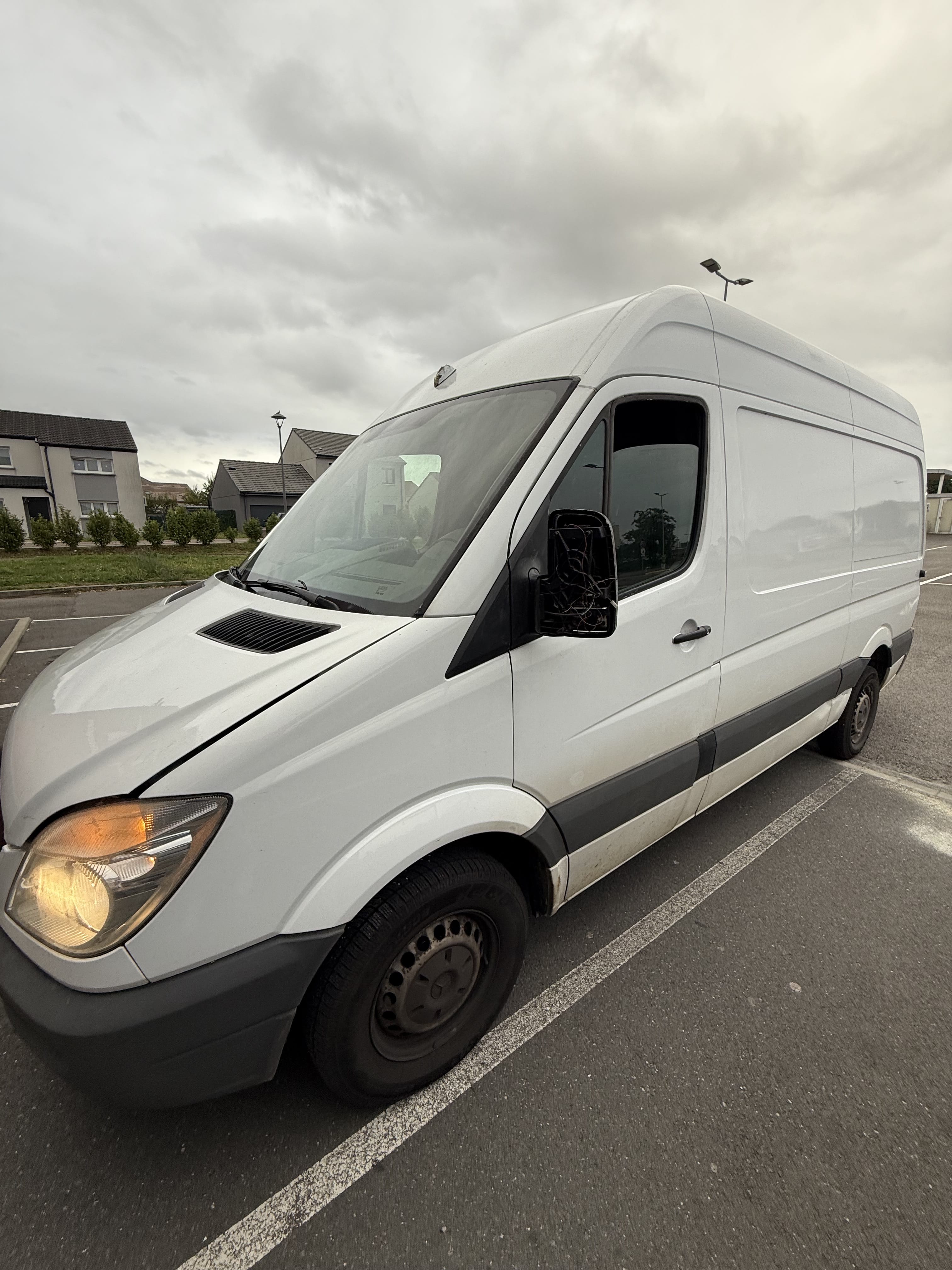 Mercedes-Benz Sprinter avec Climatisation