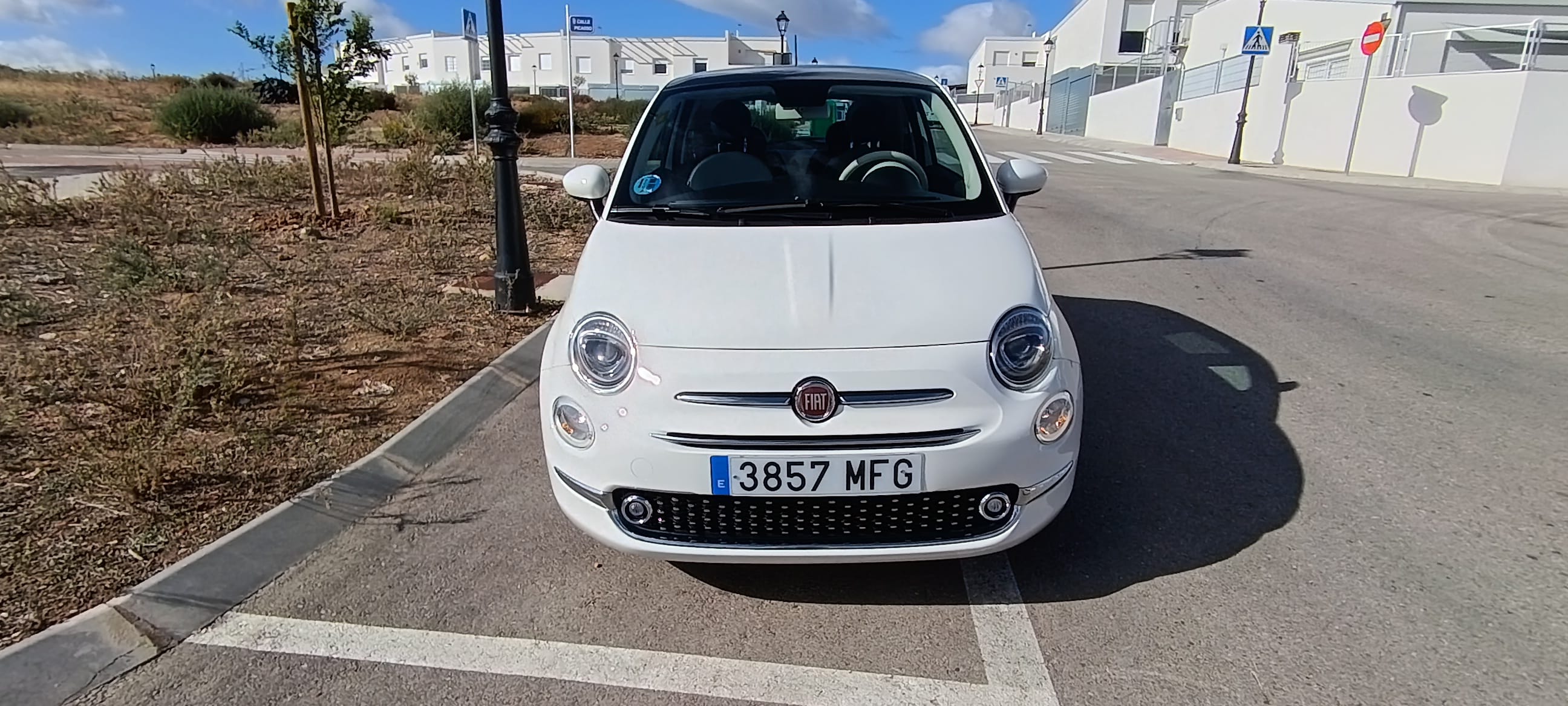 Fiat 500 Hibrido ECO con Entrada de Audio/iPod
