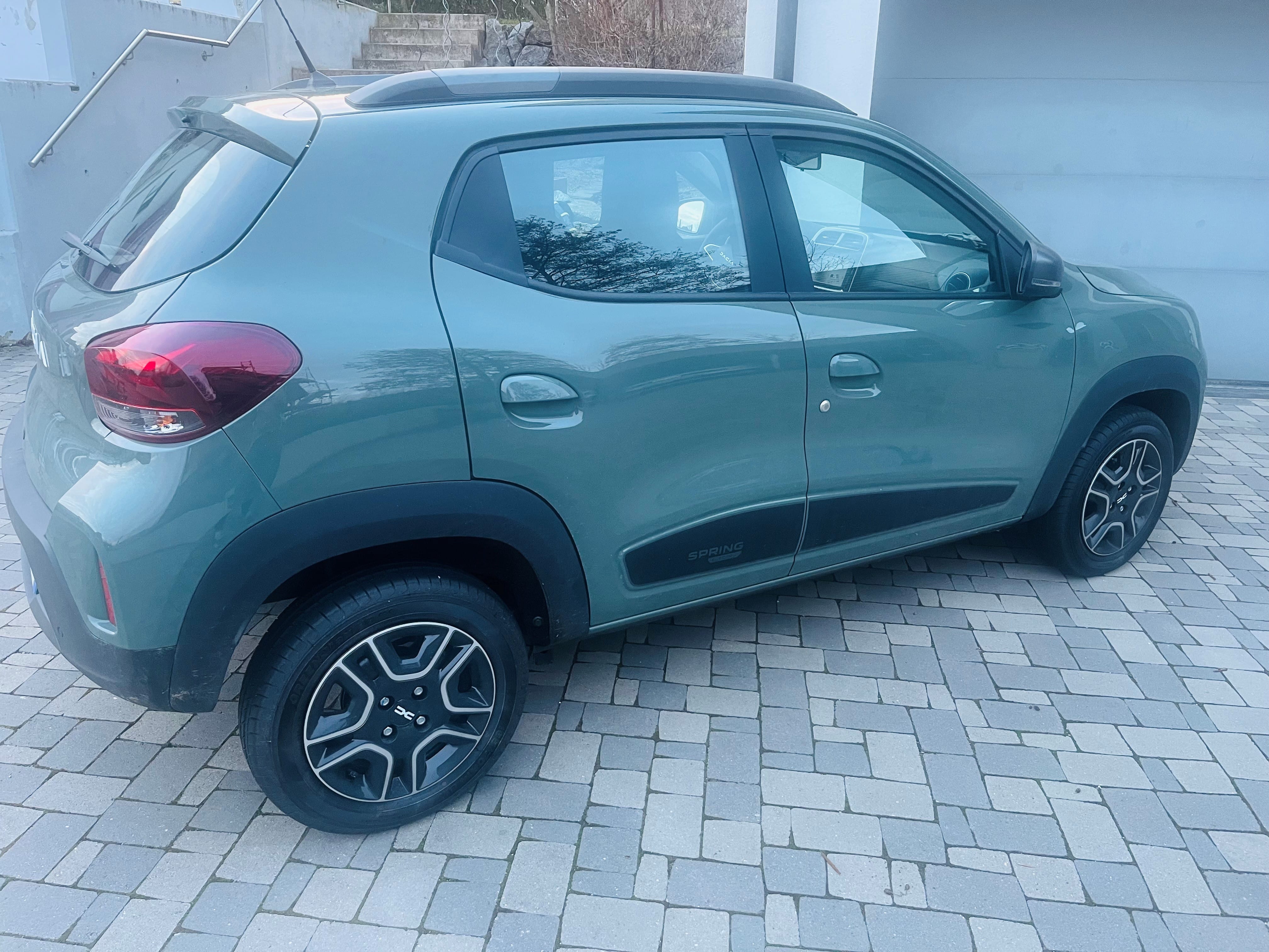 Dacia Spring avec Climatisation