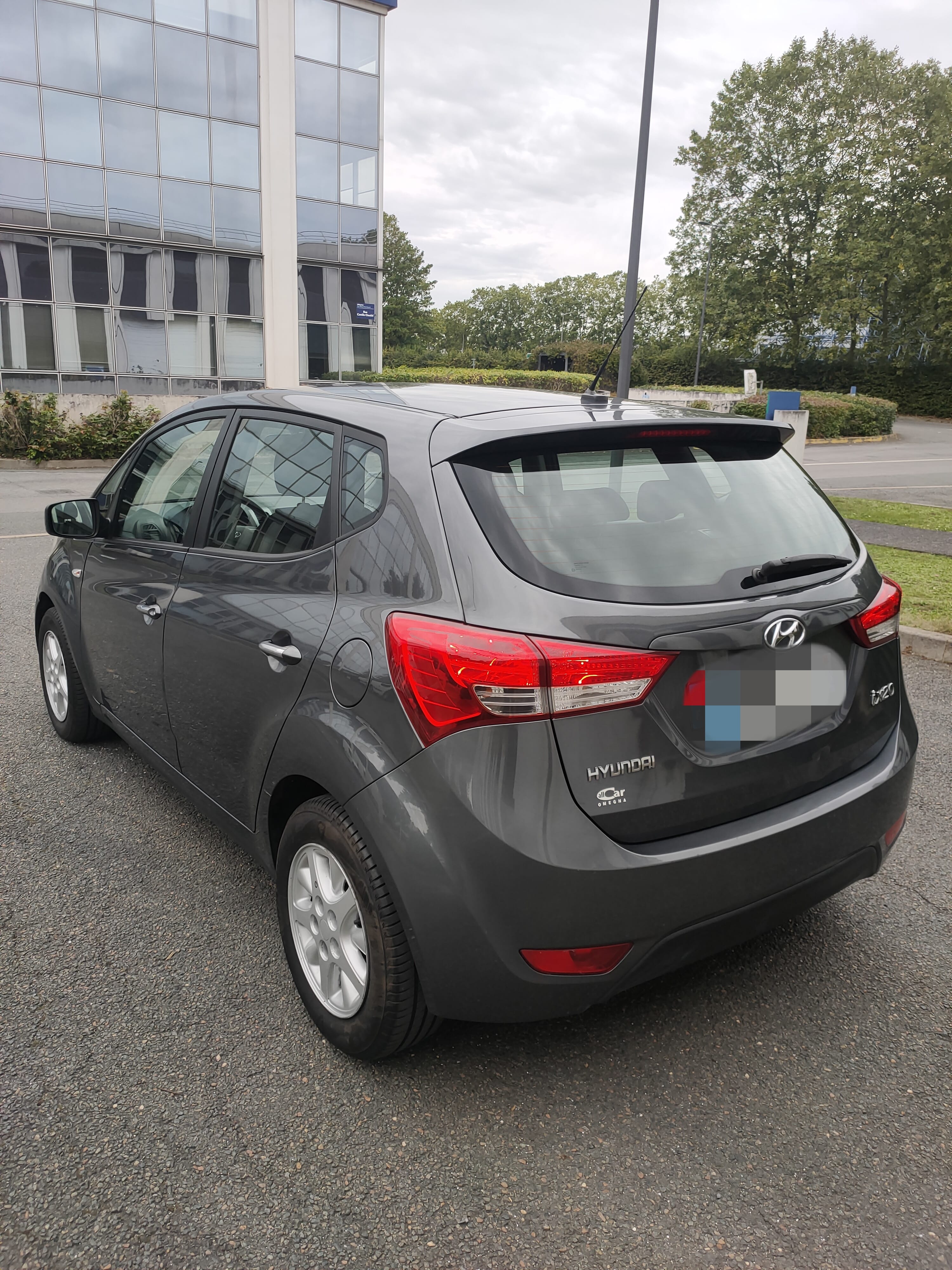Hyundai iX20 avec Siège bébé
