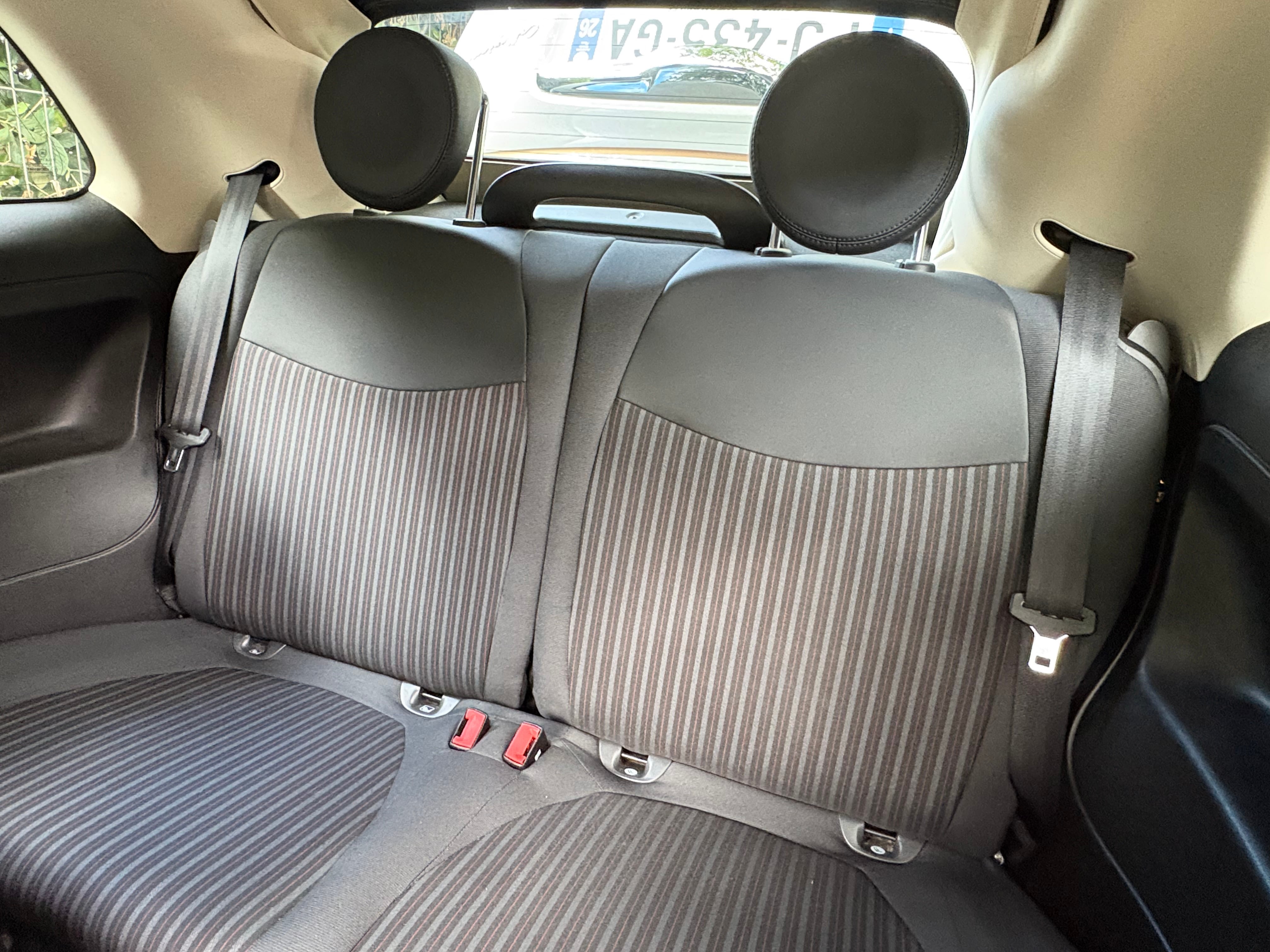 Fiat 500 C avec Entrée audio / iPod
