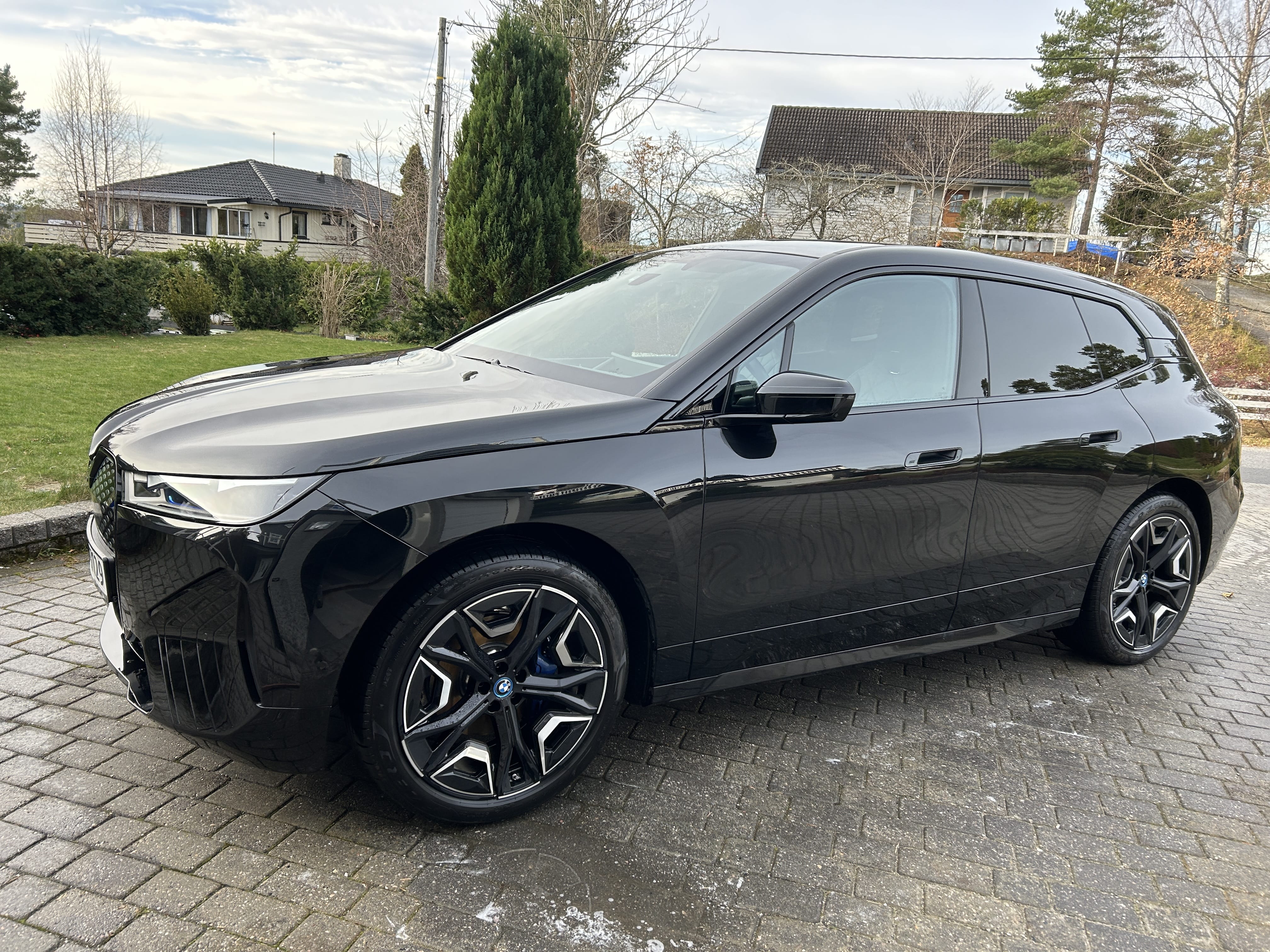 BMW iX xDrive50, 2024, Elektrisk, automatisk