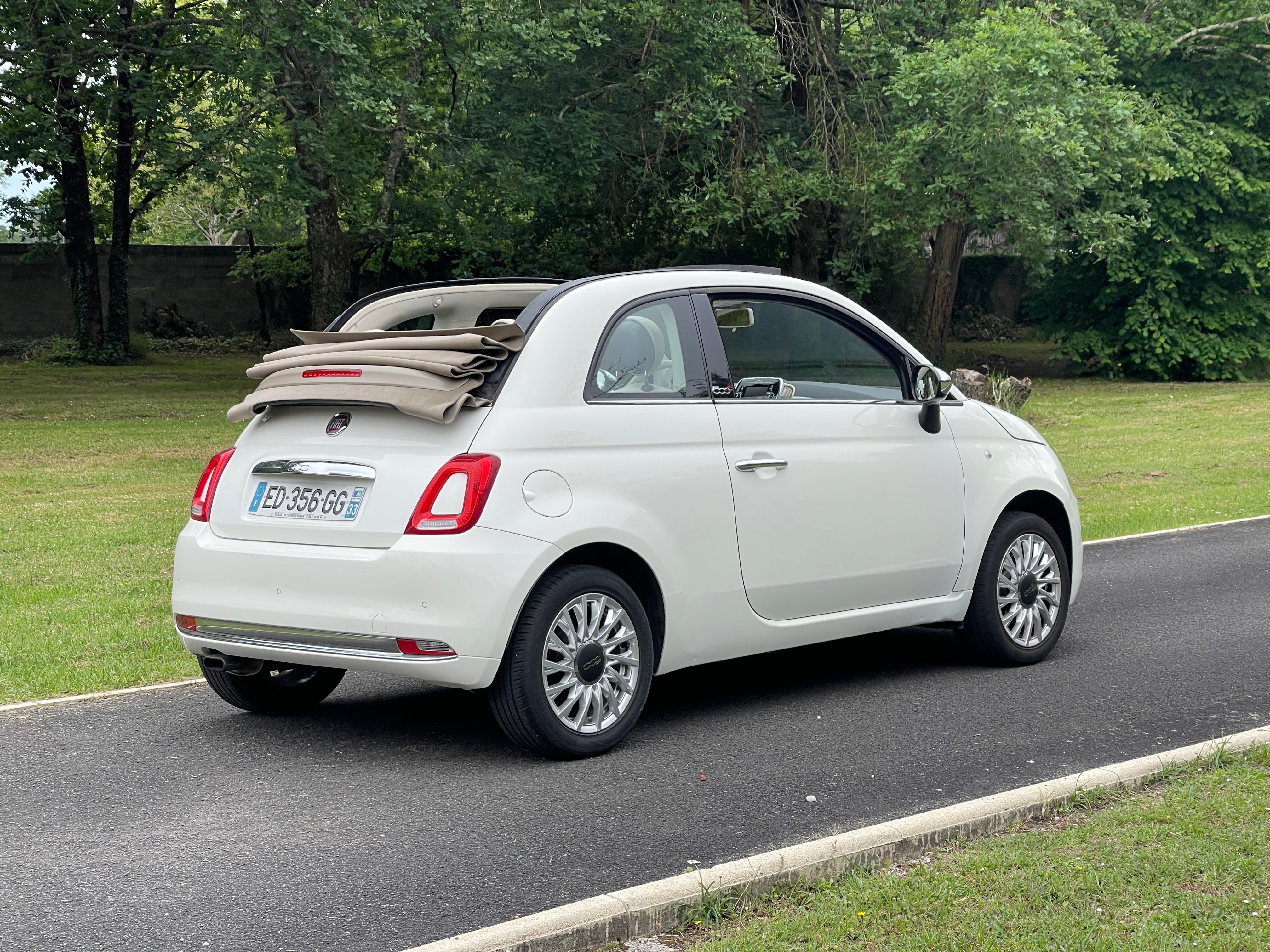 Fiat 500 C avec Entrée audio / iPod