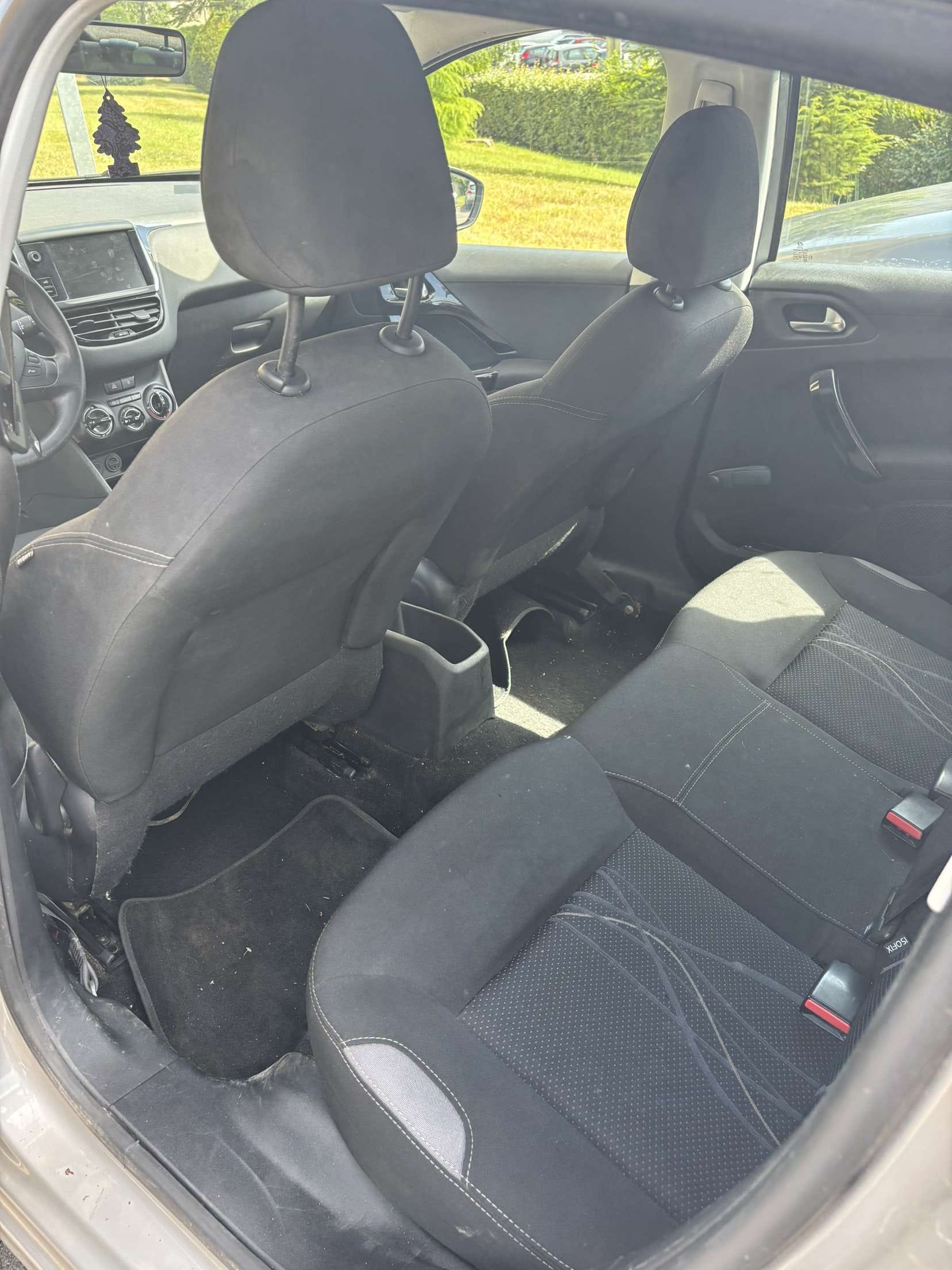 Peugeot 208 avec Régulateur de vitesse