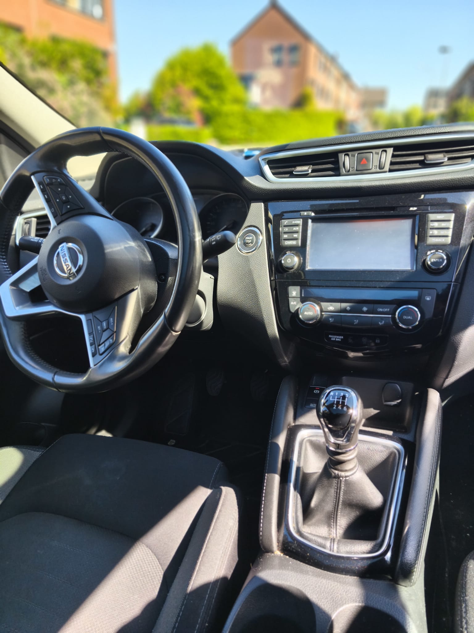 Nissan Qashqai avec Autoradio