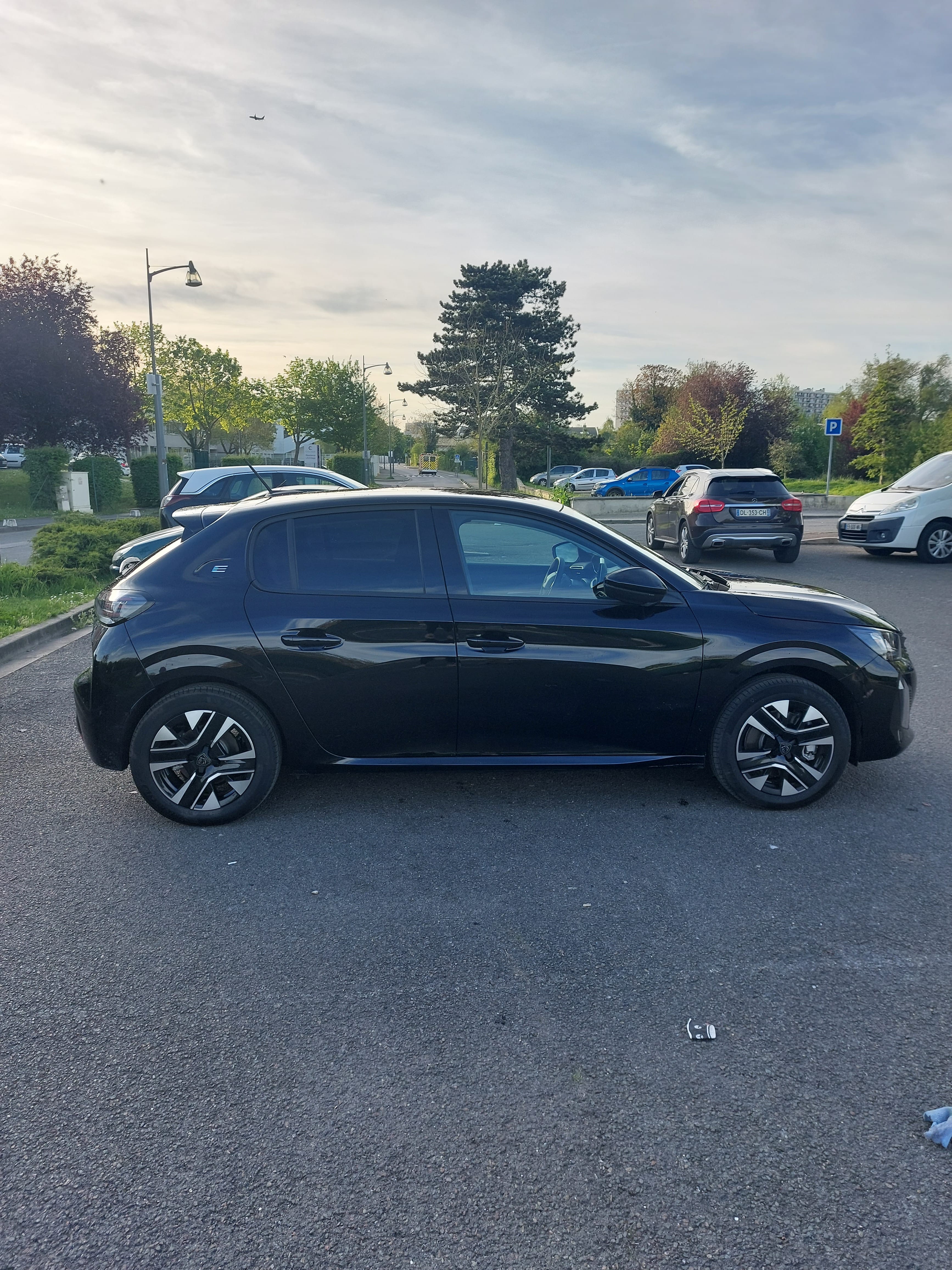 Peugeot e-208 Style avec Entrée audio / iPod