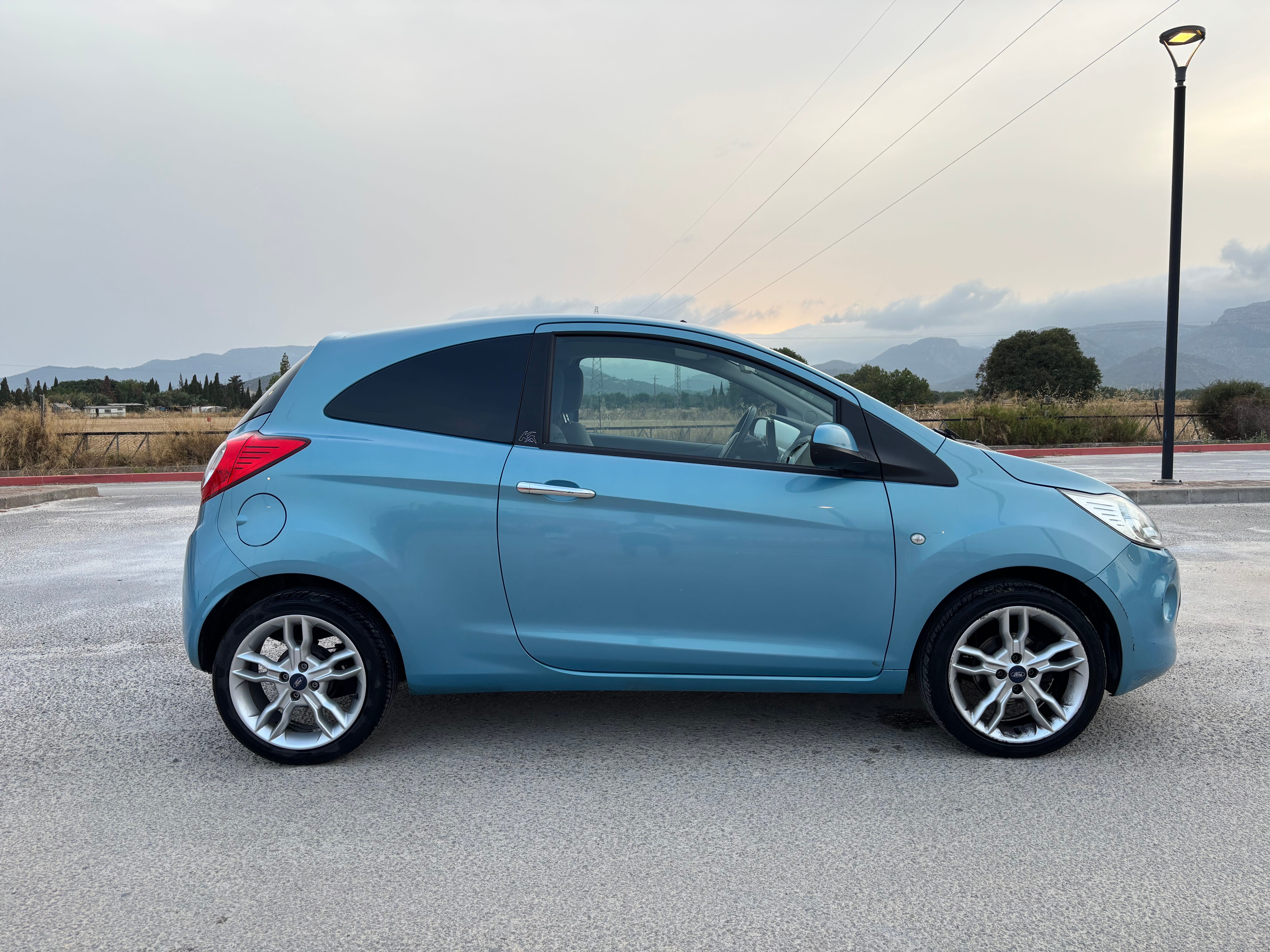 Ford Ka con Aire acondicionado