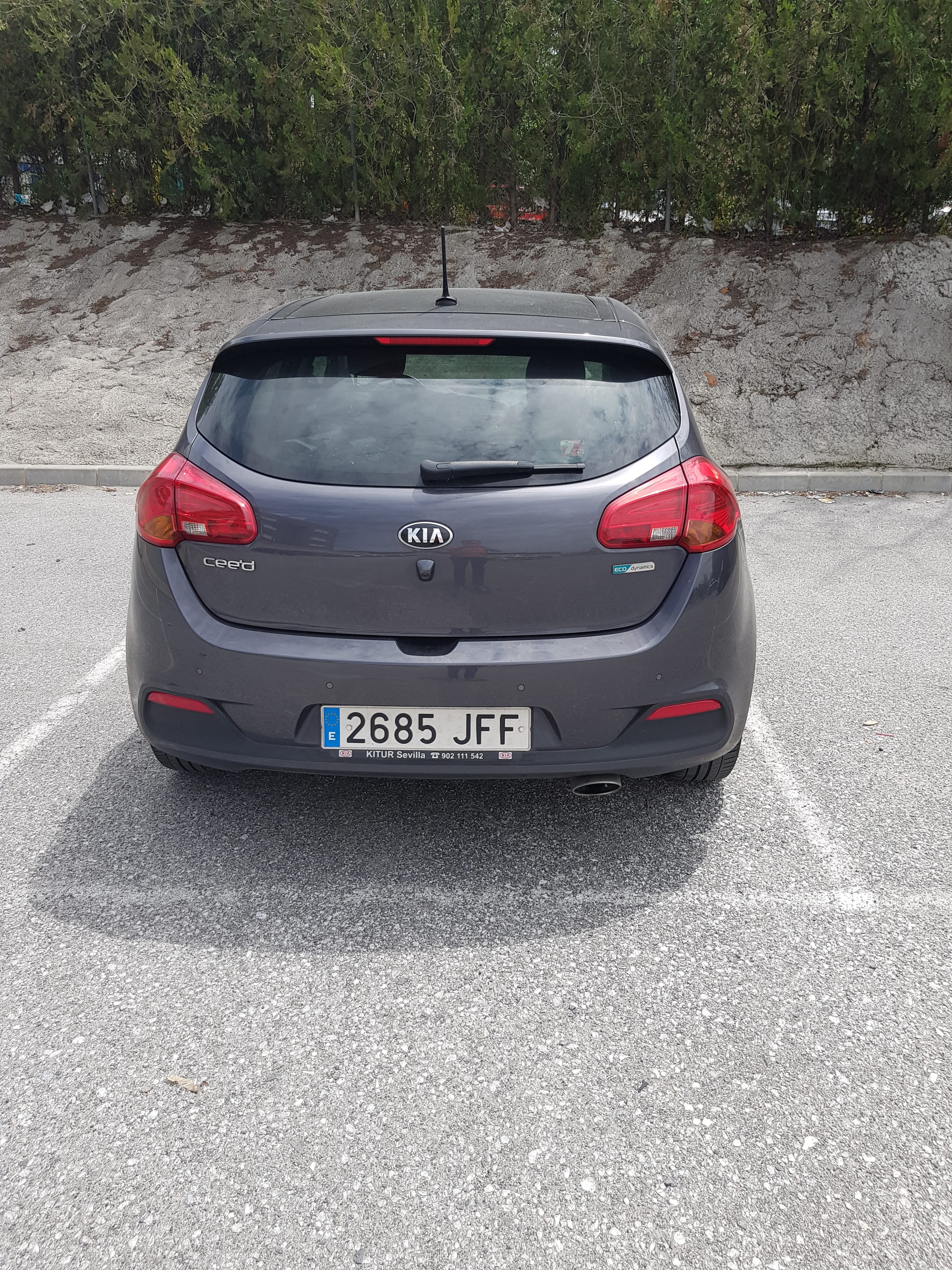 Kia Cee'd X-Tech Dynamic con Entrada de Audio/iPod