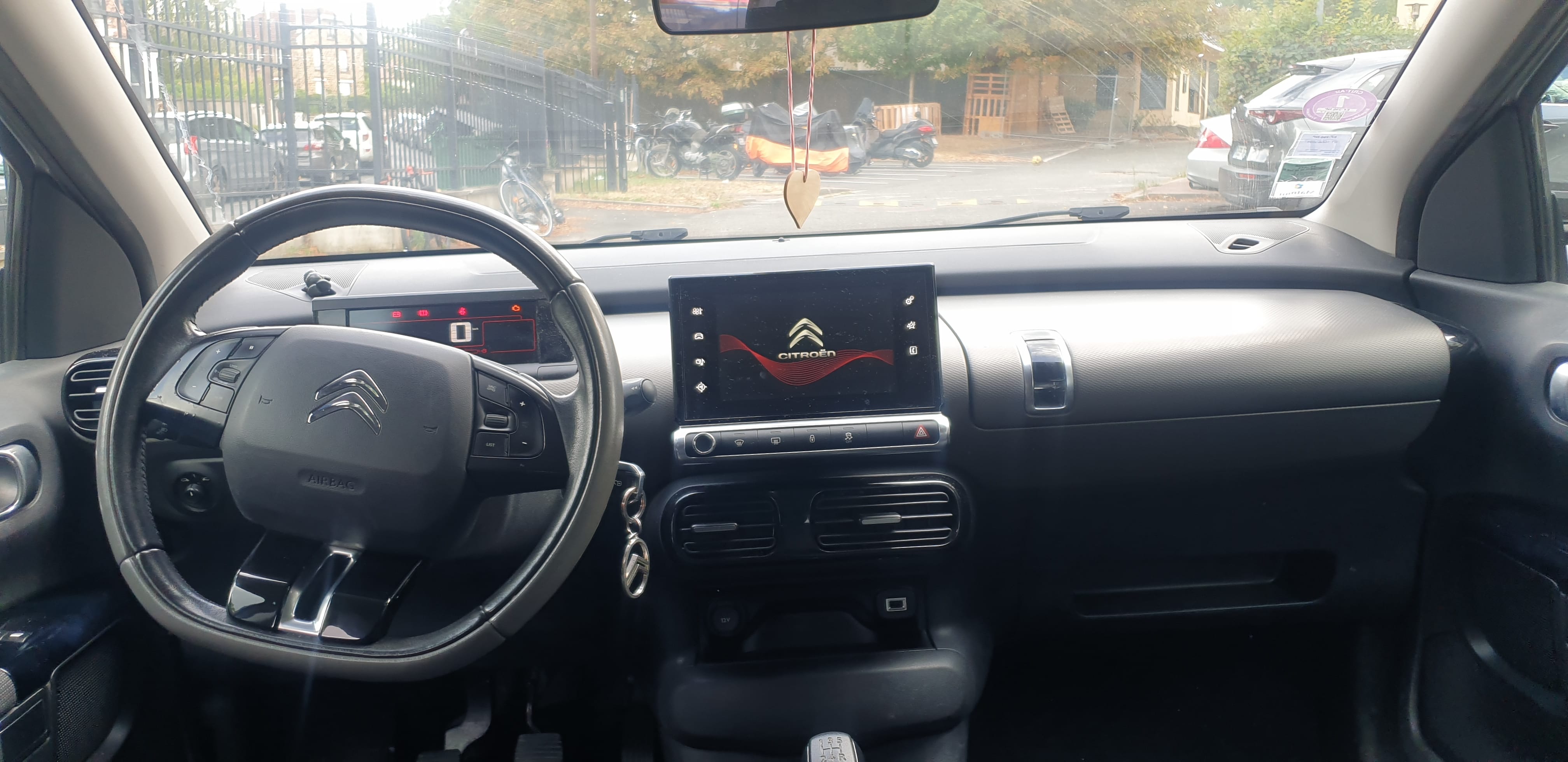 Citroen C4 Cactus avec GPS
