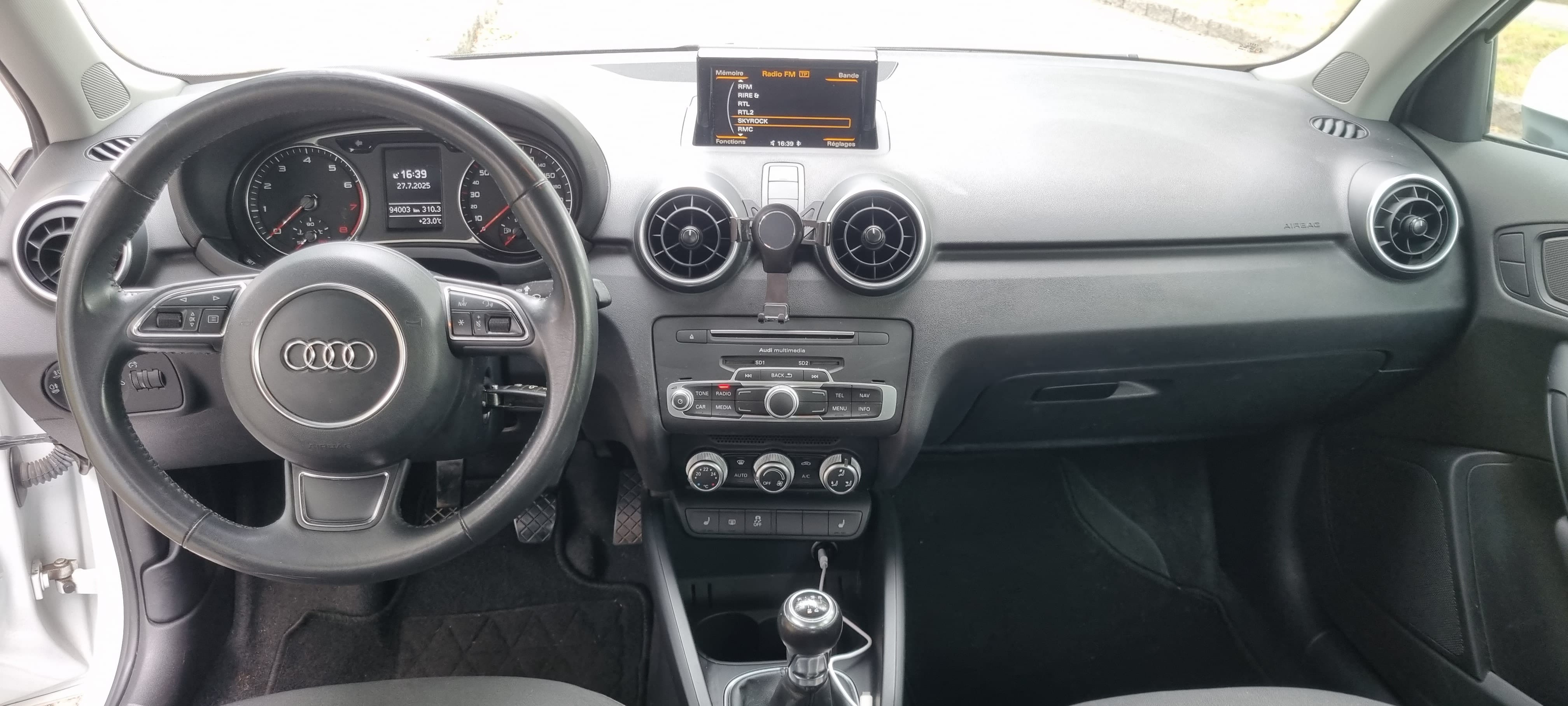 Audi A1 Sportback S line avec Siège bébé