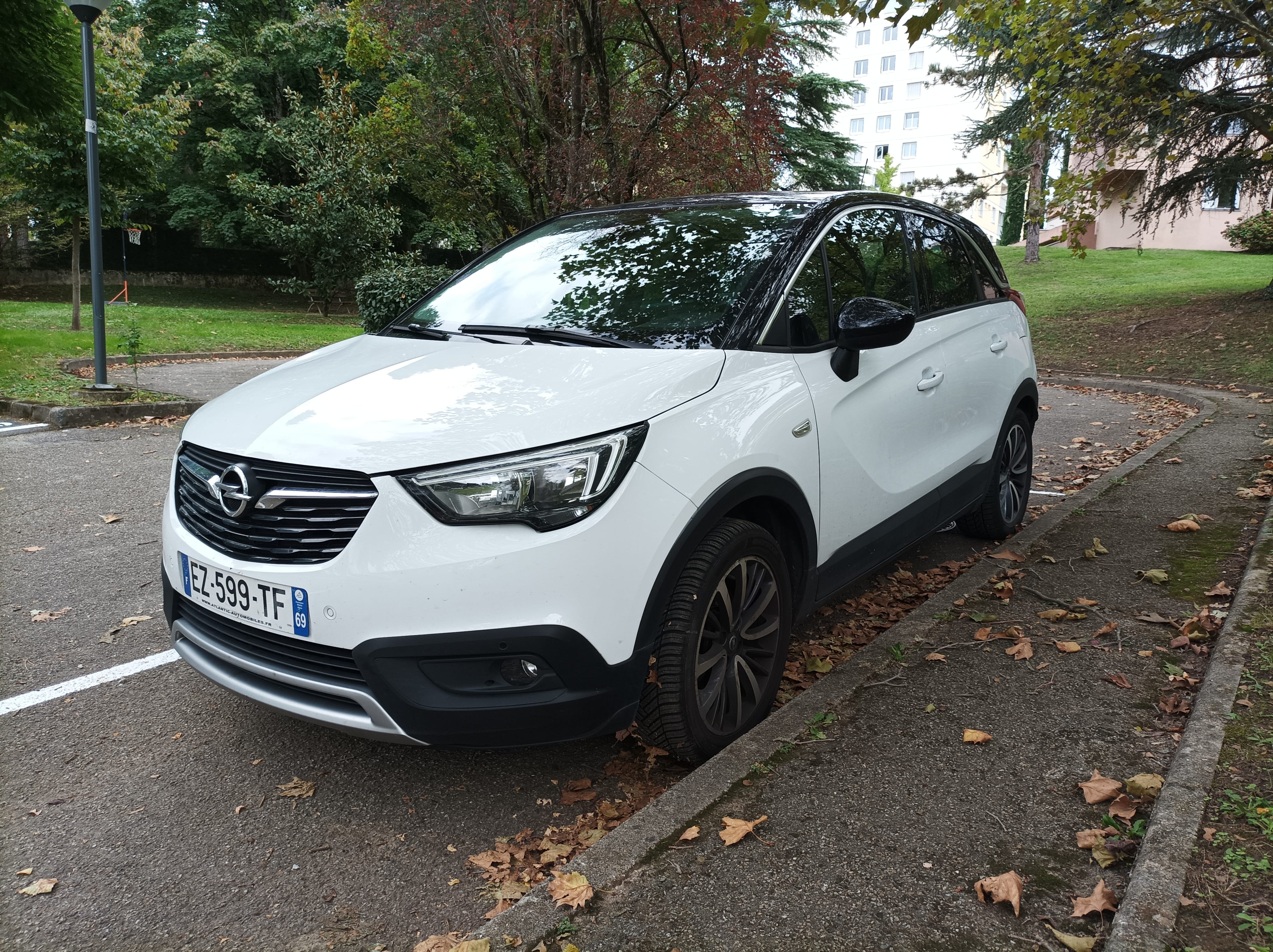 Opel Crossland, 2018, Essence 95