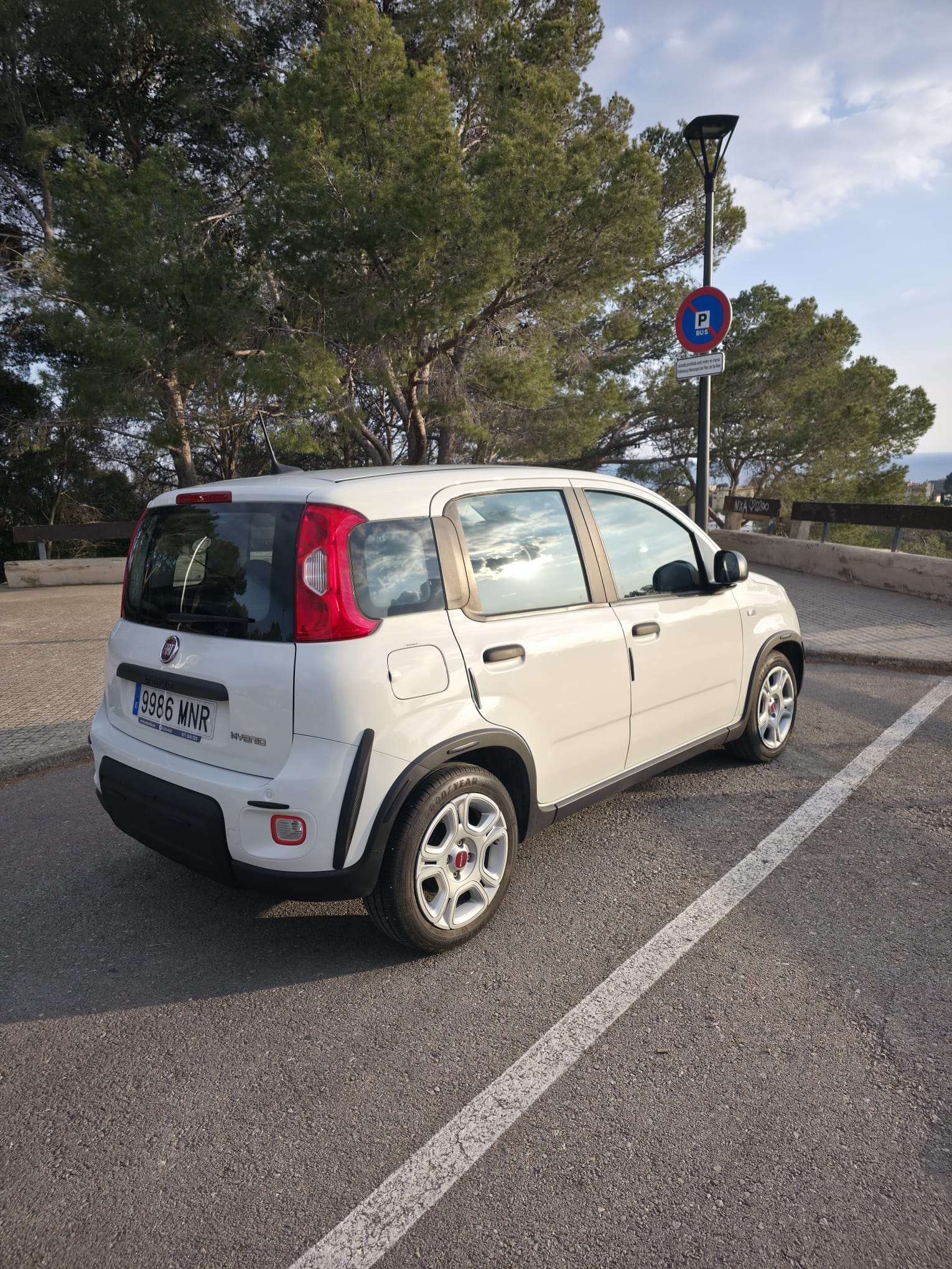 Fiat Panda Hybrid med Bluetooth audio