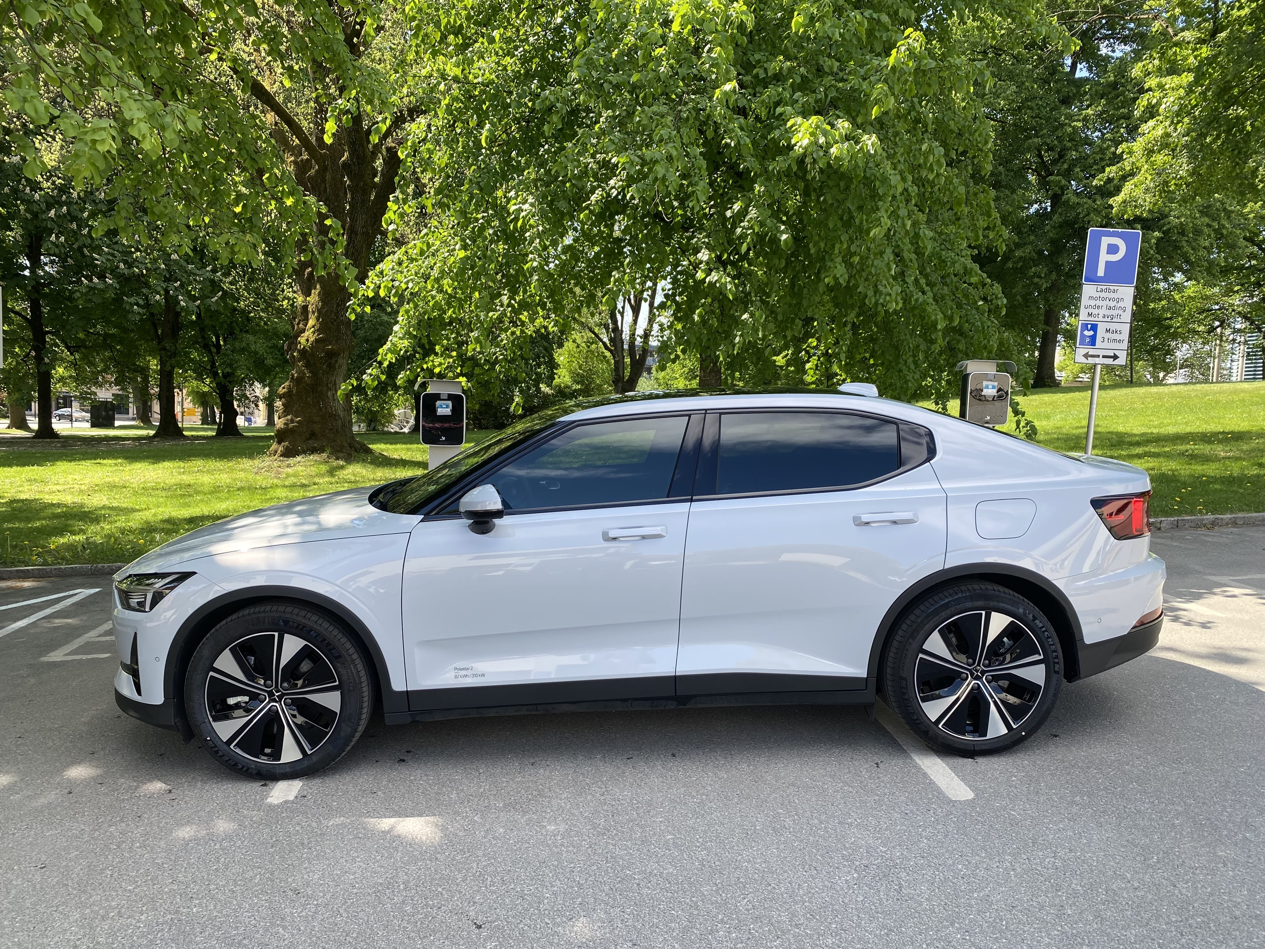 Polestar 2 Long Range Dual Motor (Rekkevidde 592km) med Aircondition