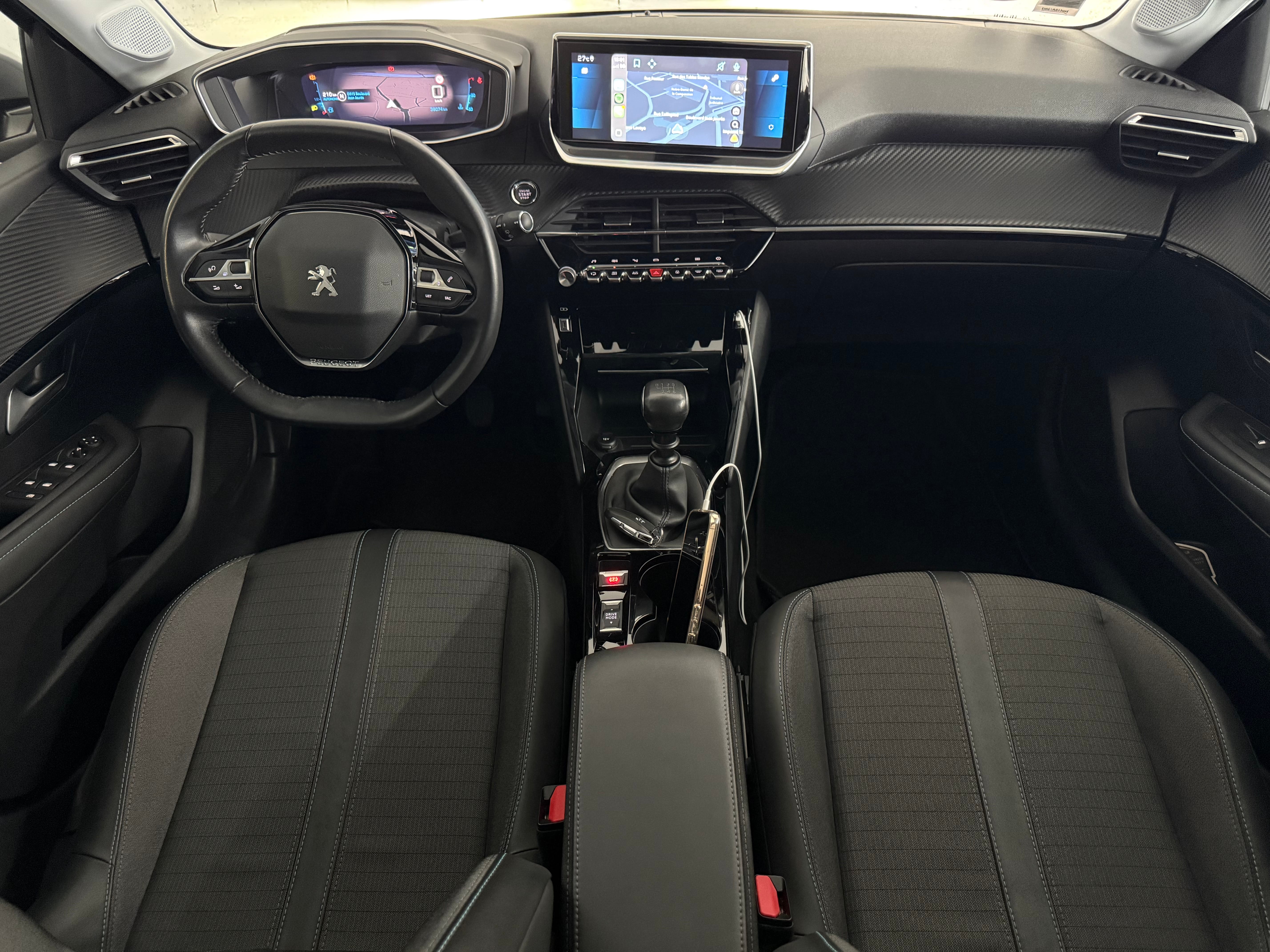 Peugeot 208 avec Caméra de recul