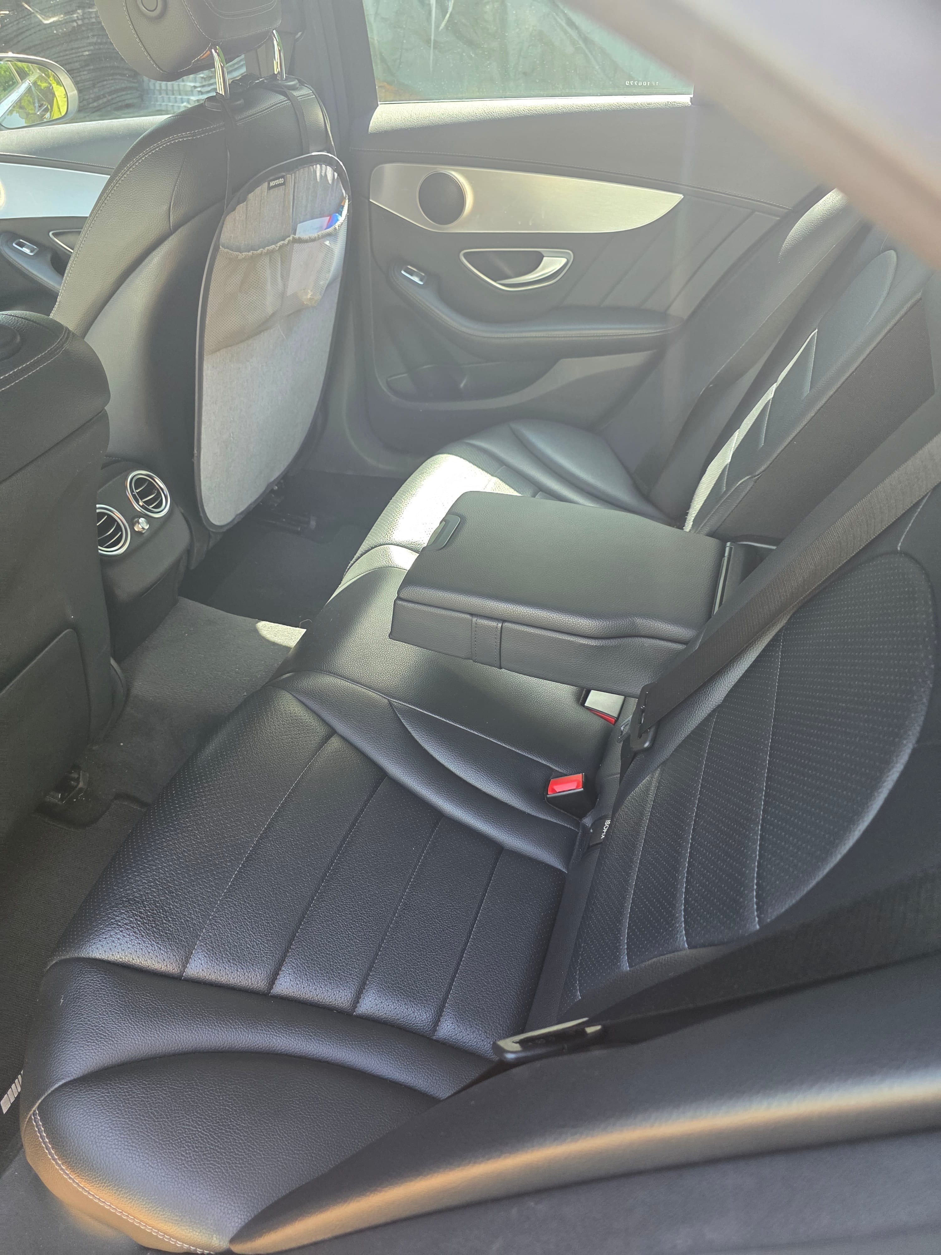 Mercedes-Benz Classe C avec GPS