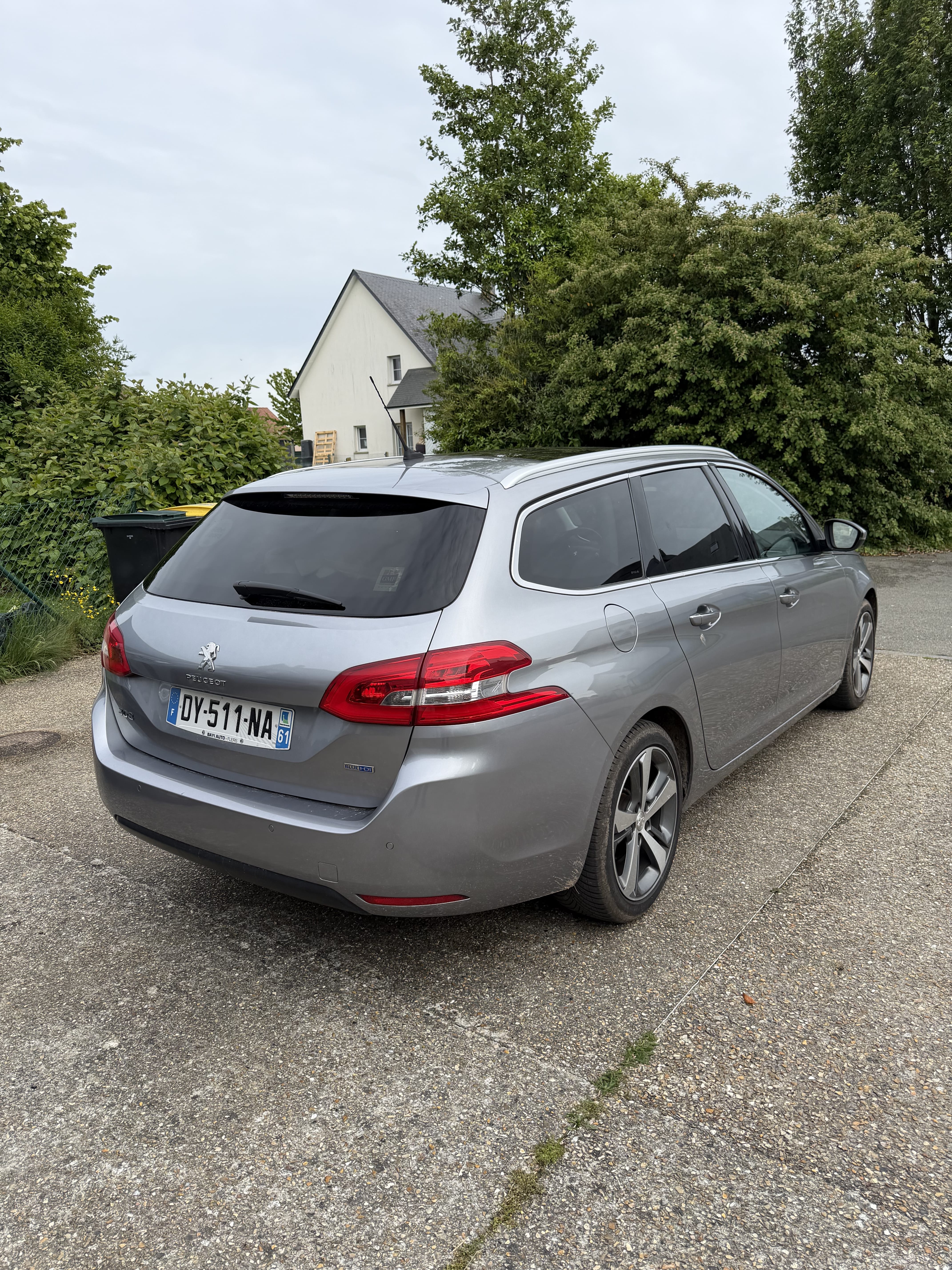 Peugeot 308 SW avec Climatisation