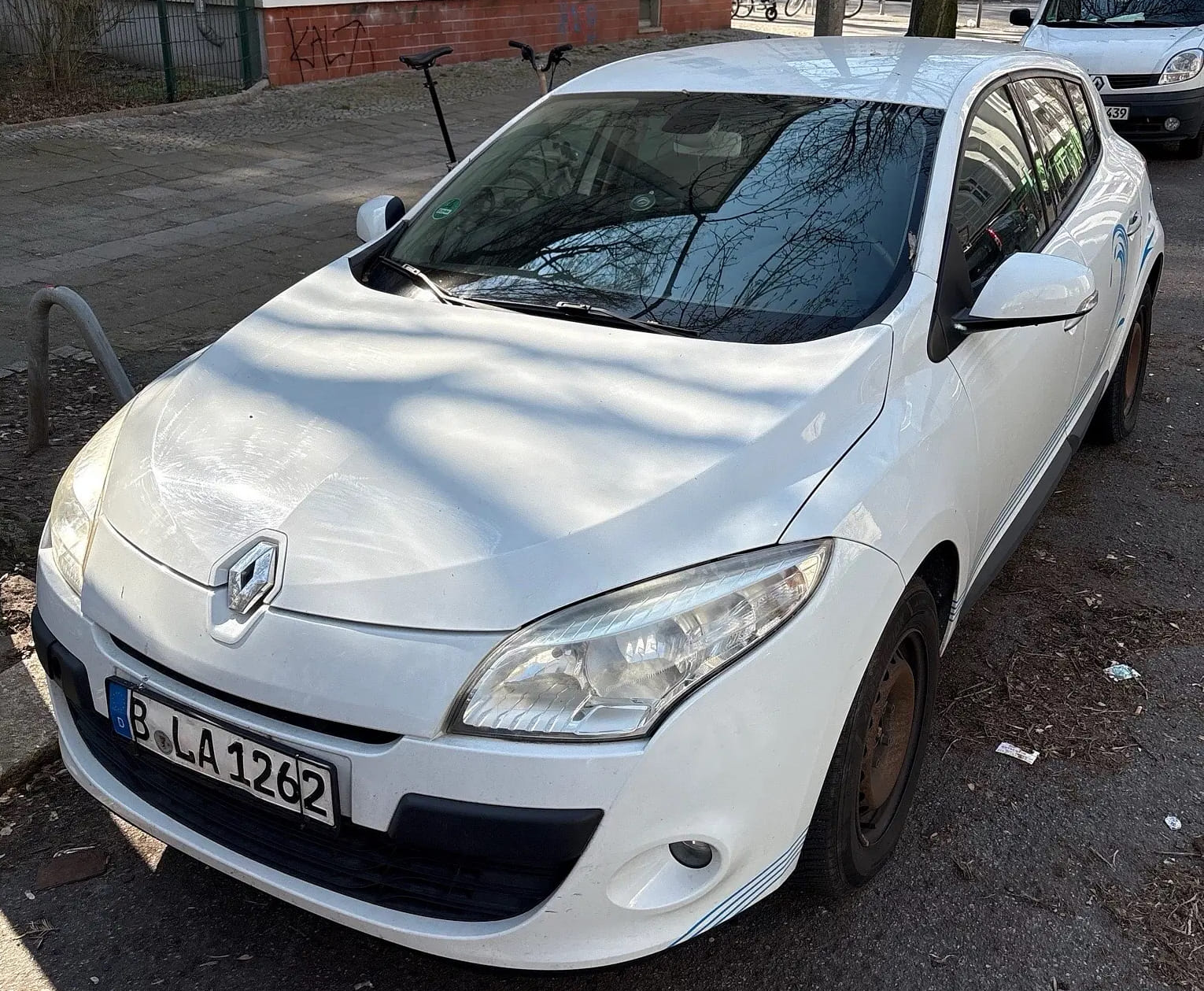 Renault Mégane - weiß, 2010, Super 95