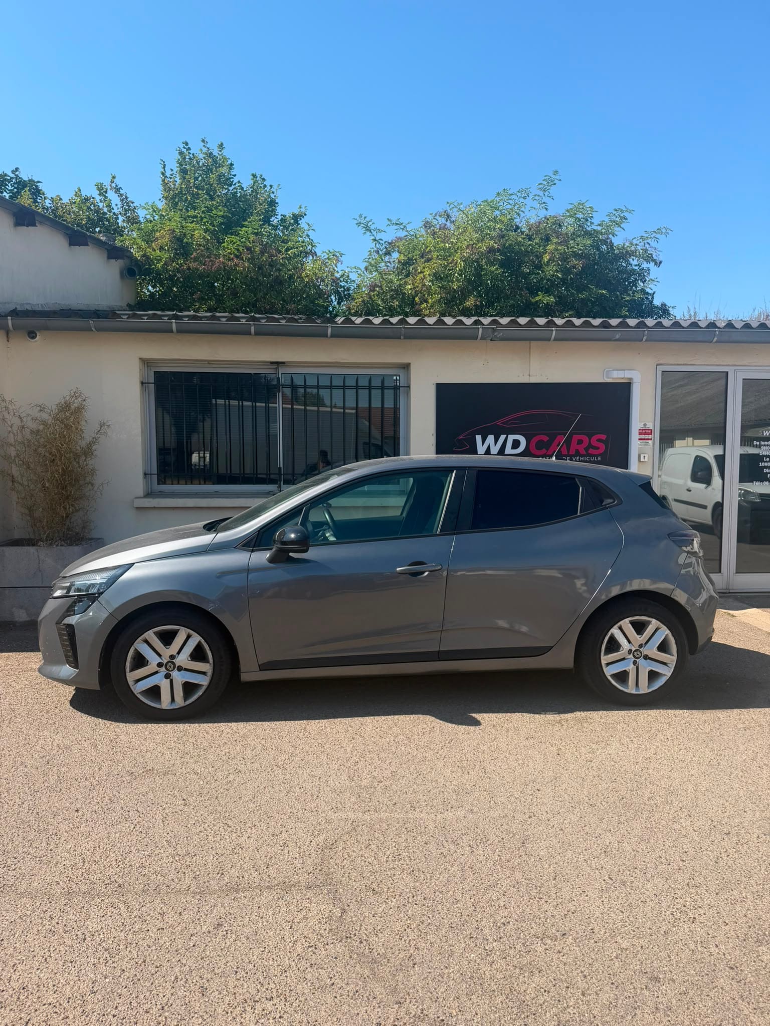 Renault Clio avec Climatisation