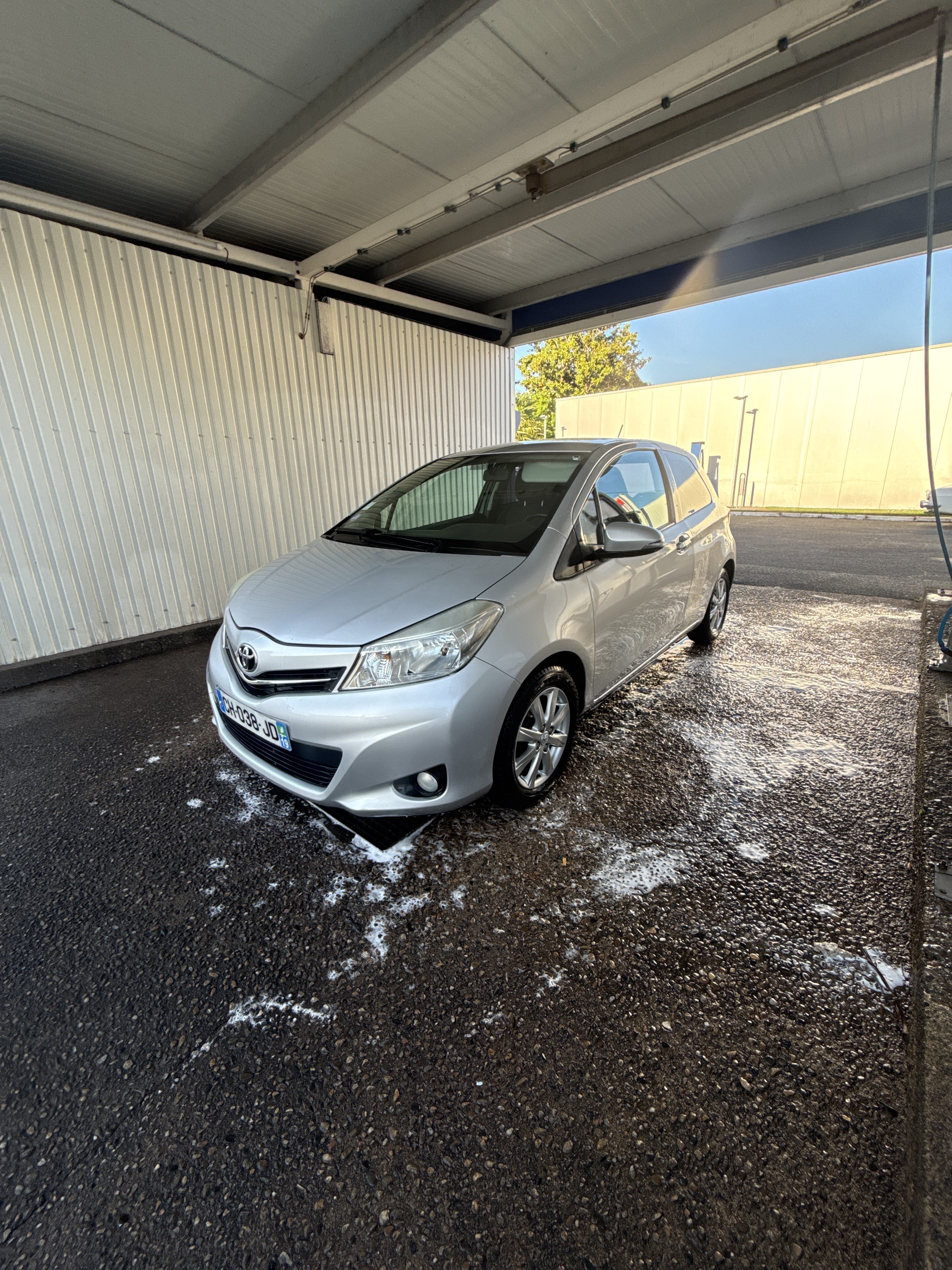 Toyota Yaris, 2012, Essence 98