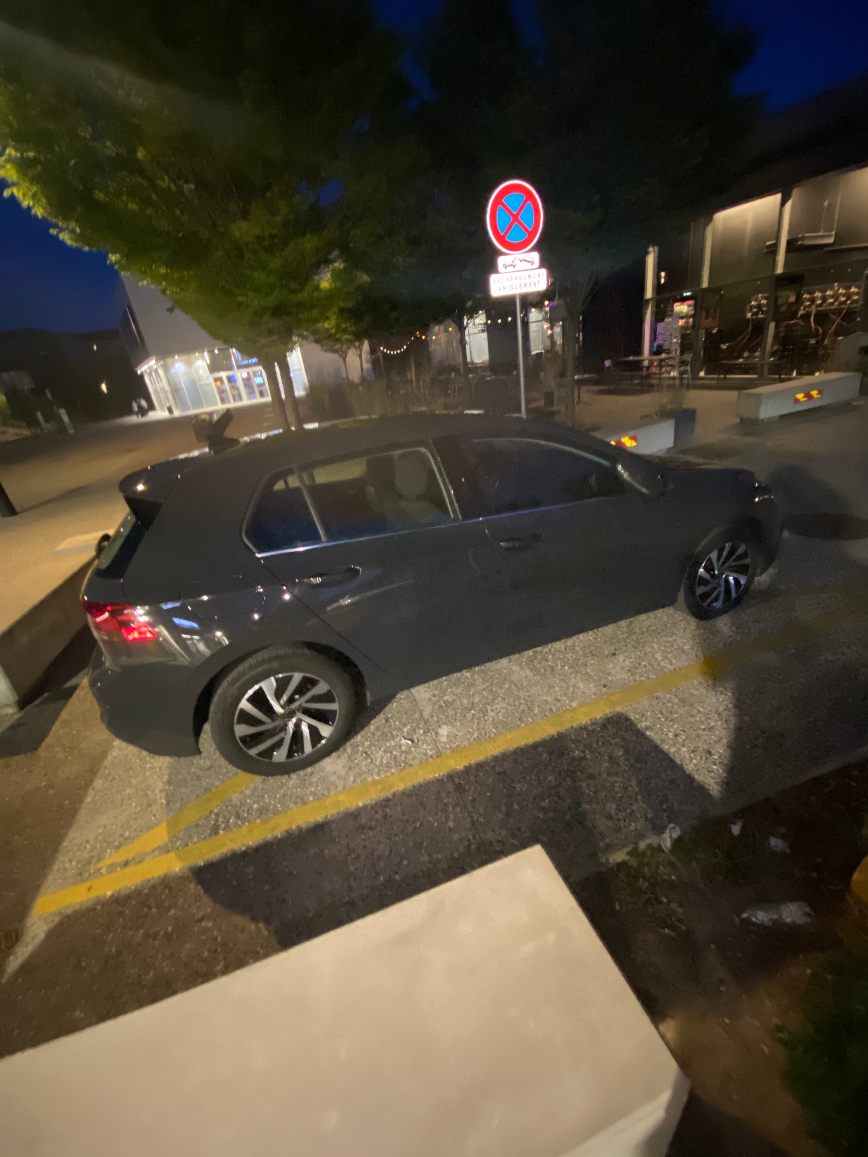 Volkswagen Golf avec Climatisation