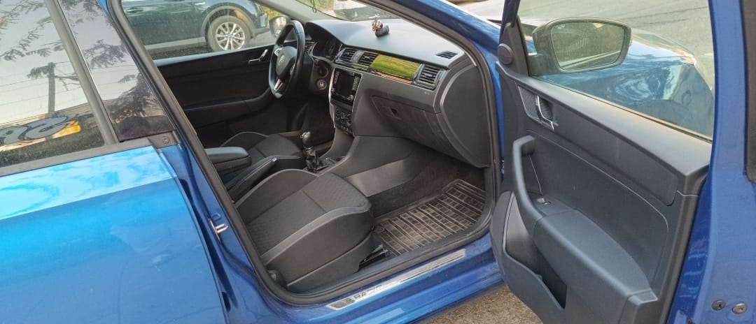 Skoda Rapid Spaceback with Bluetooth audio