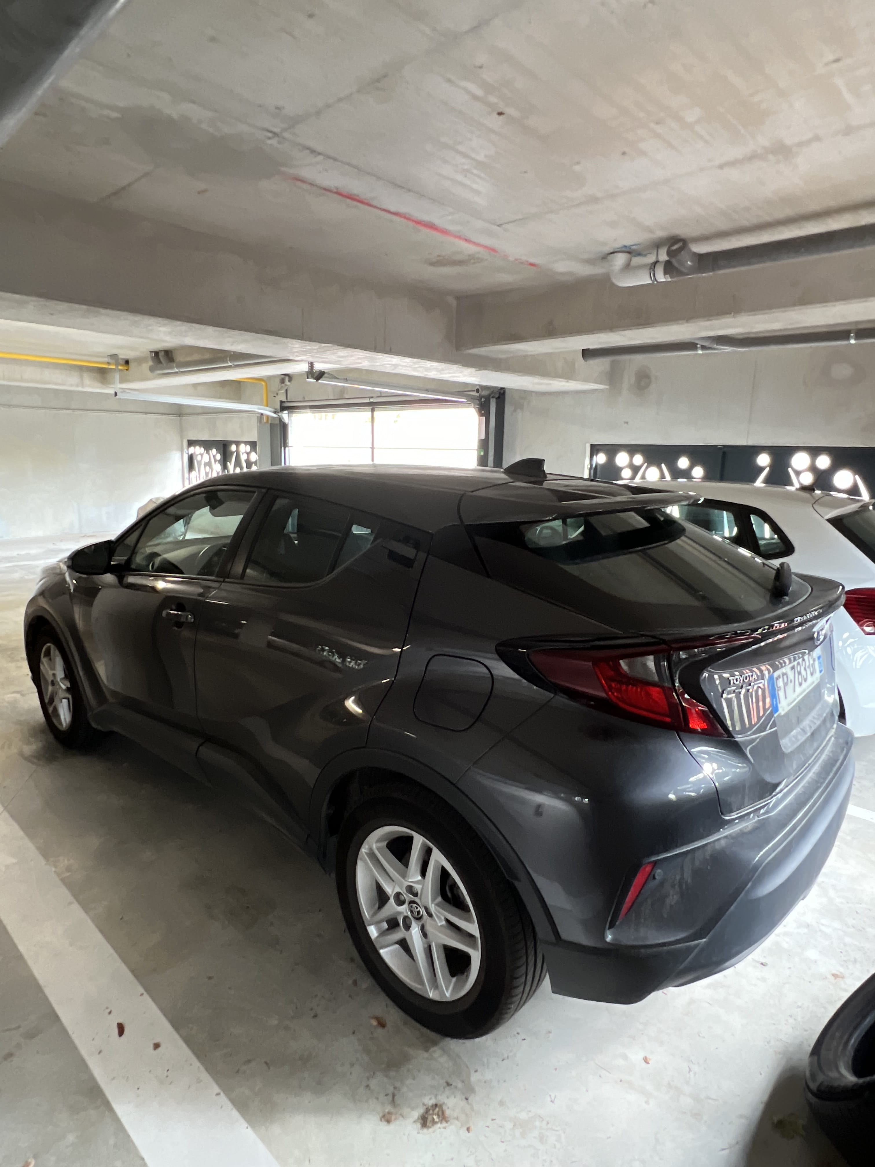 Toyota C-HR avec GPS