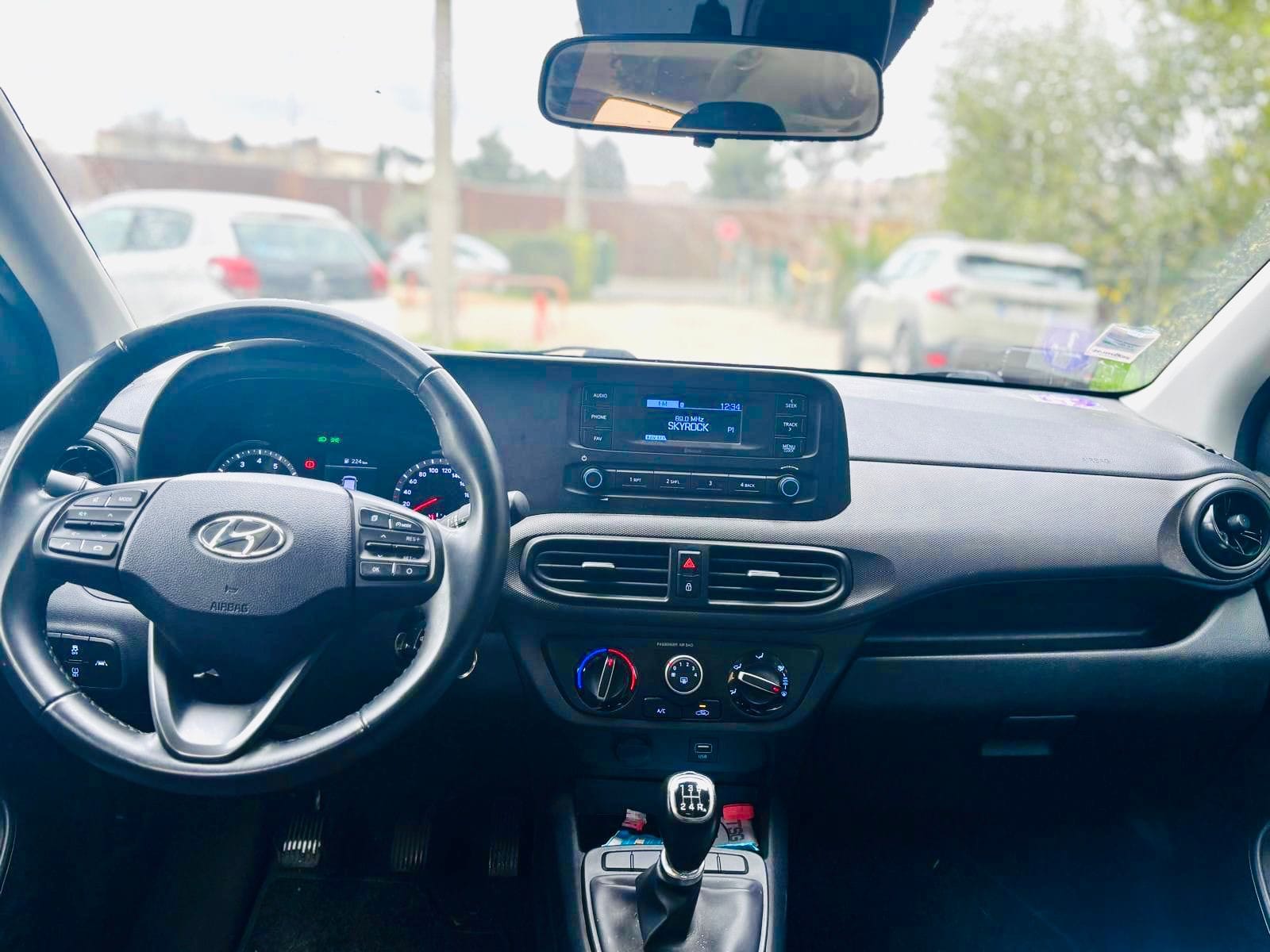 Hyundai i10 avec Régulateur de vitesse