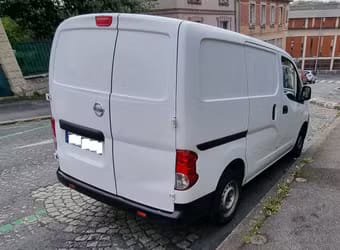 Nissan NV200