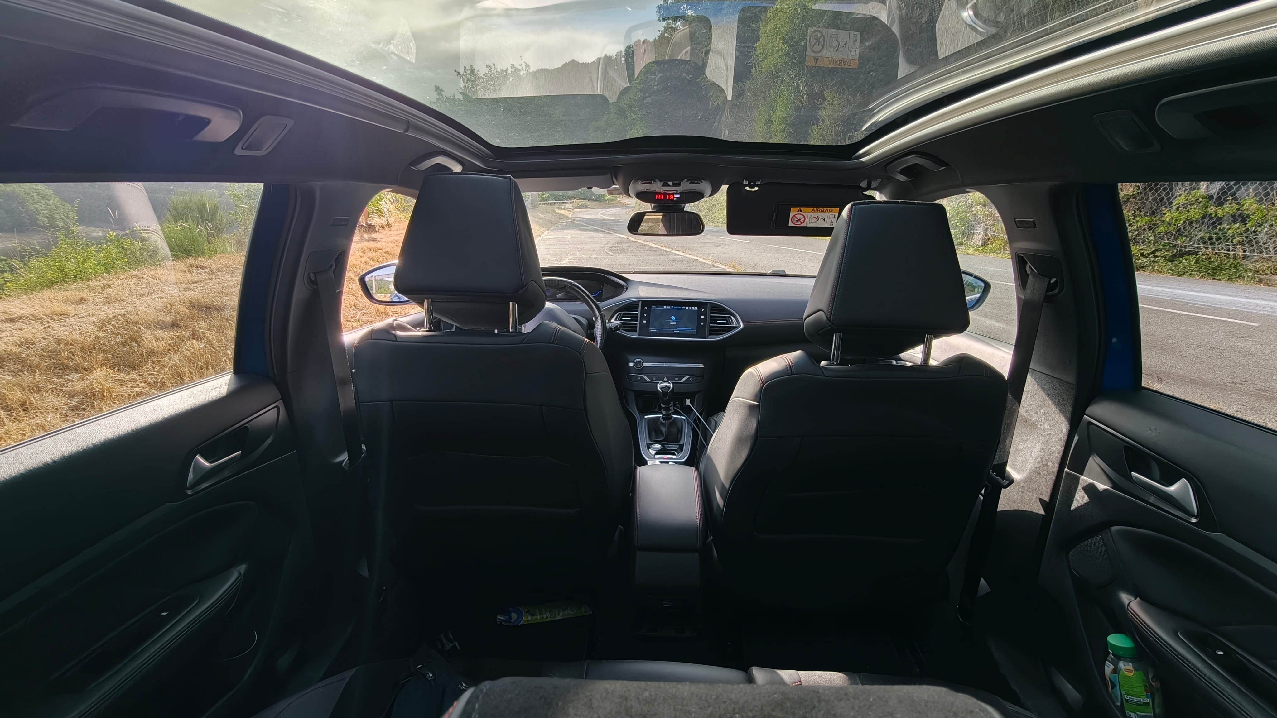Peugeot 308 SW avec GPS