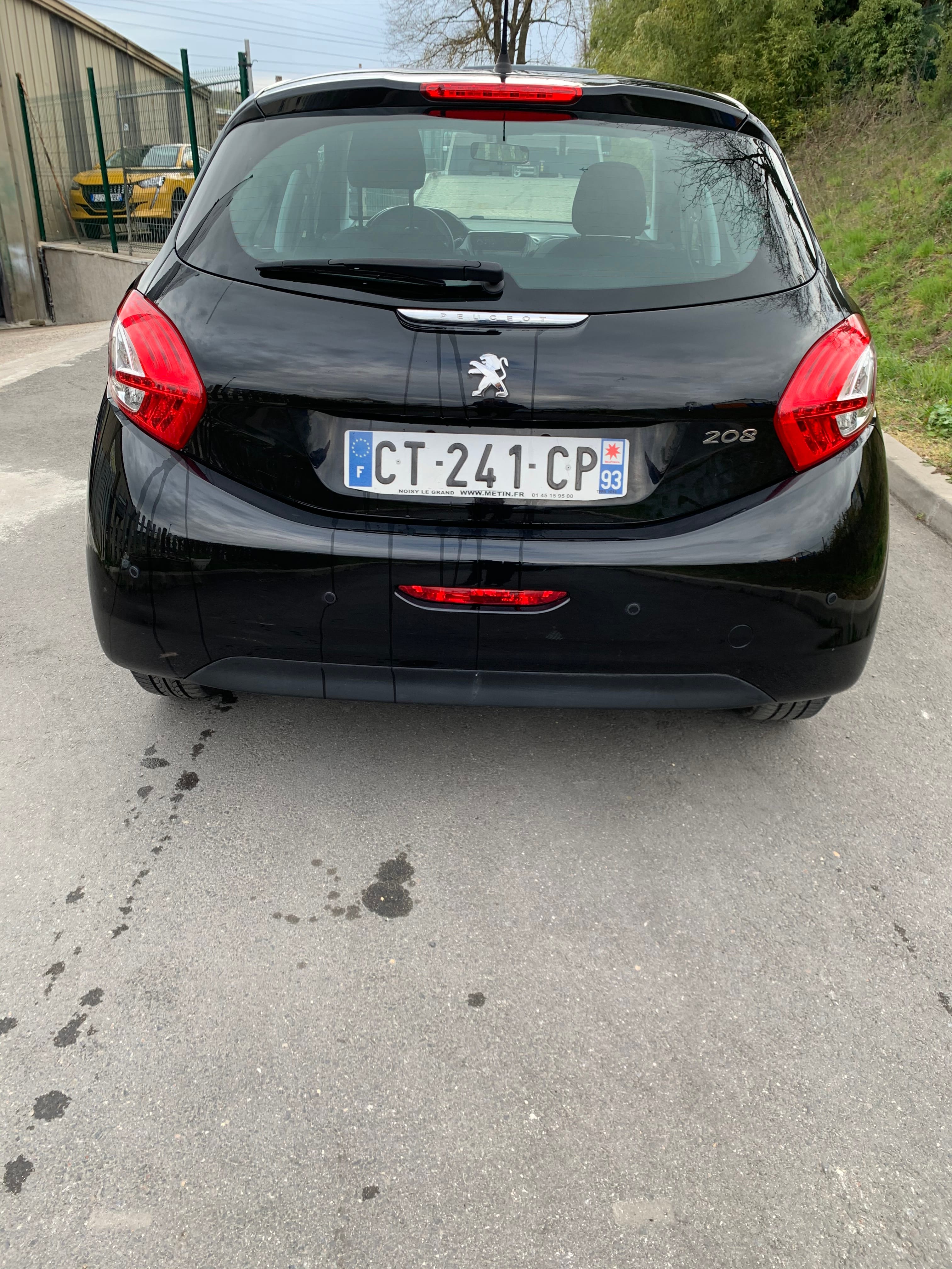 Peugeot 208 avec Régulateur de vitesse