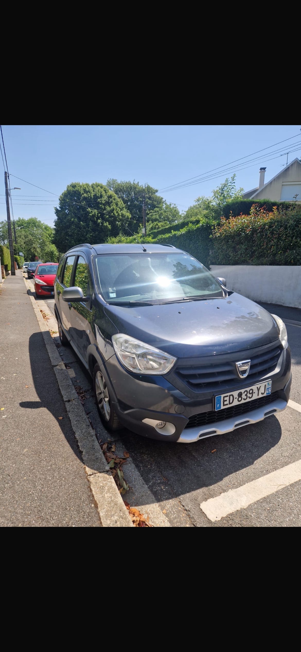 Dacia Lodgy 1,2 essence avec Siège bébé