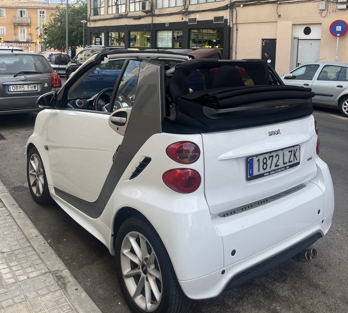 Smart Fortwo Passion Cabriolet ideal Ciudad & playa med GPS