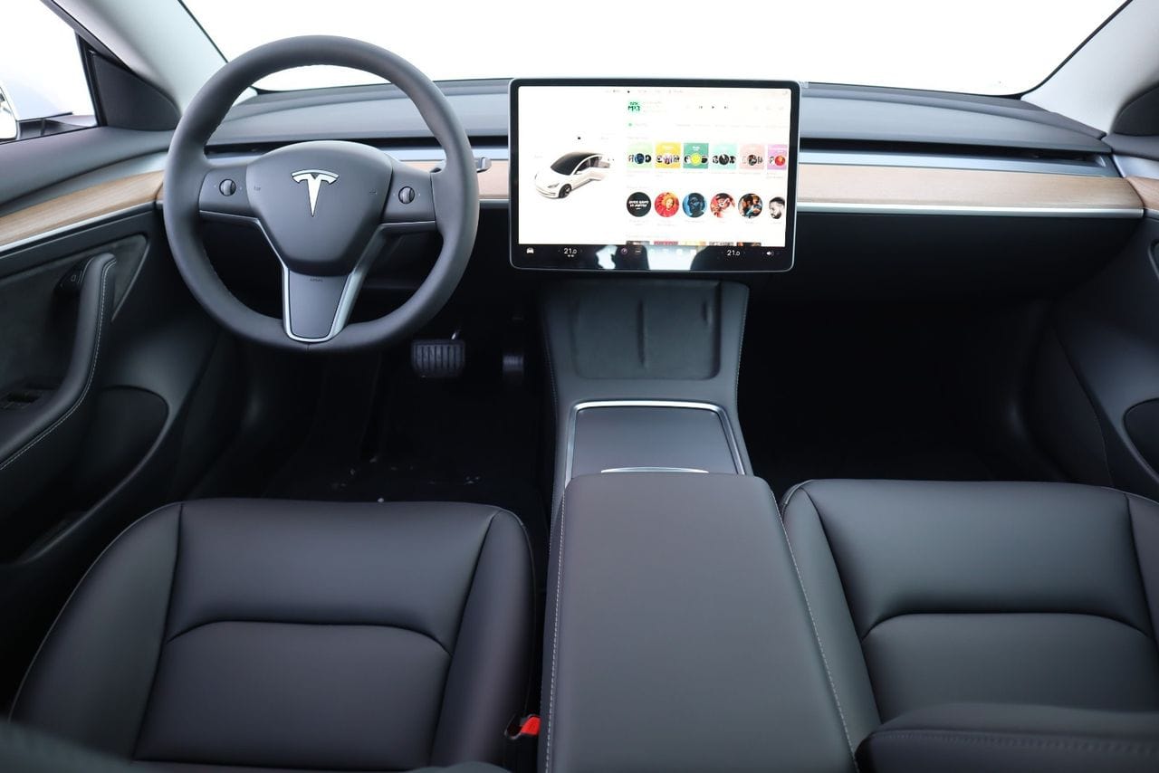Tesla Model 3 Standard Range med Aircondition
