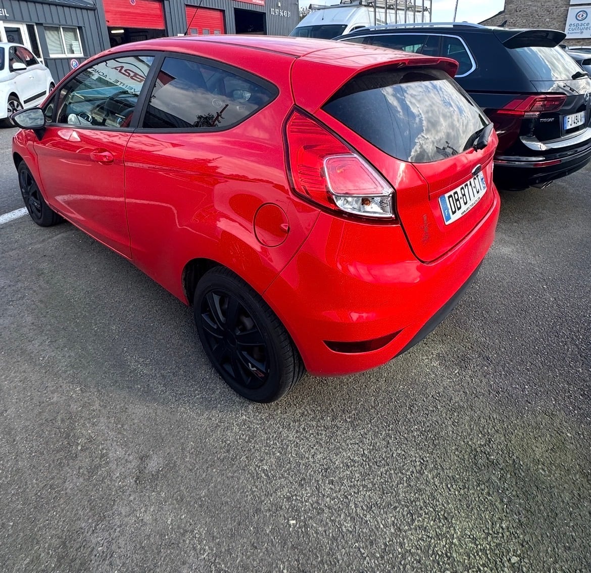 Ford Fiesta avec Climatisation