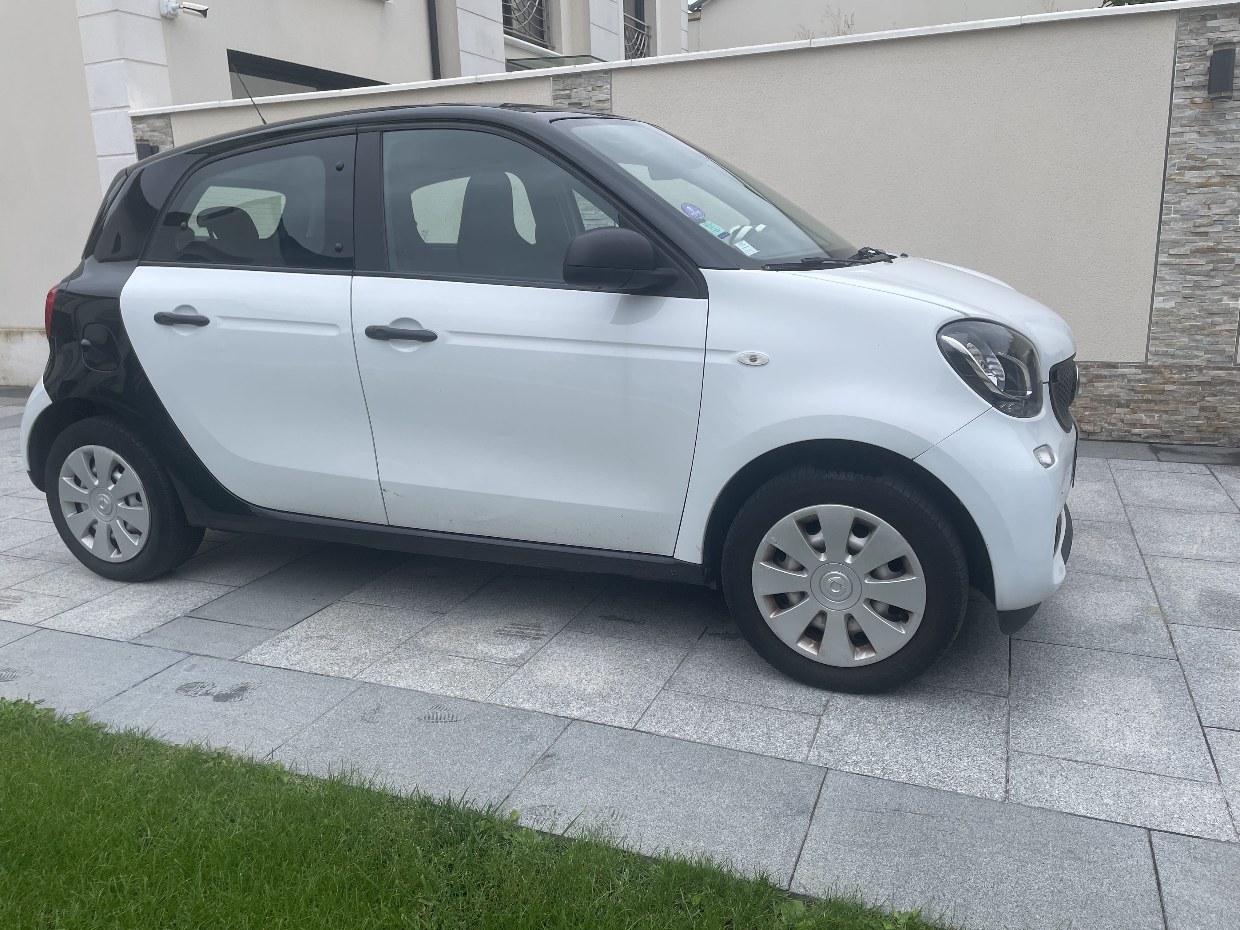 Smart Forfour, 2018, Essence 95, automatique