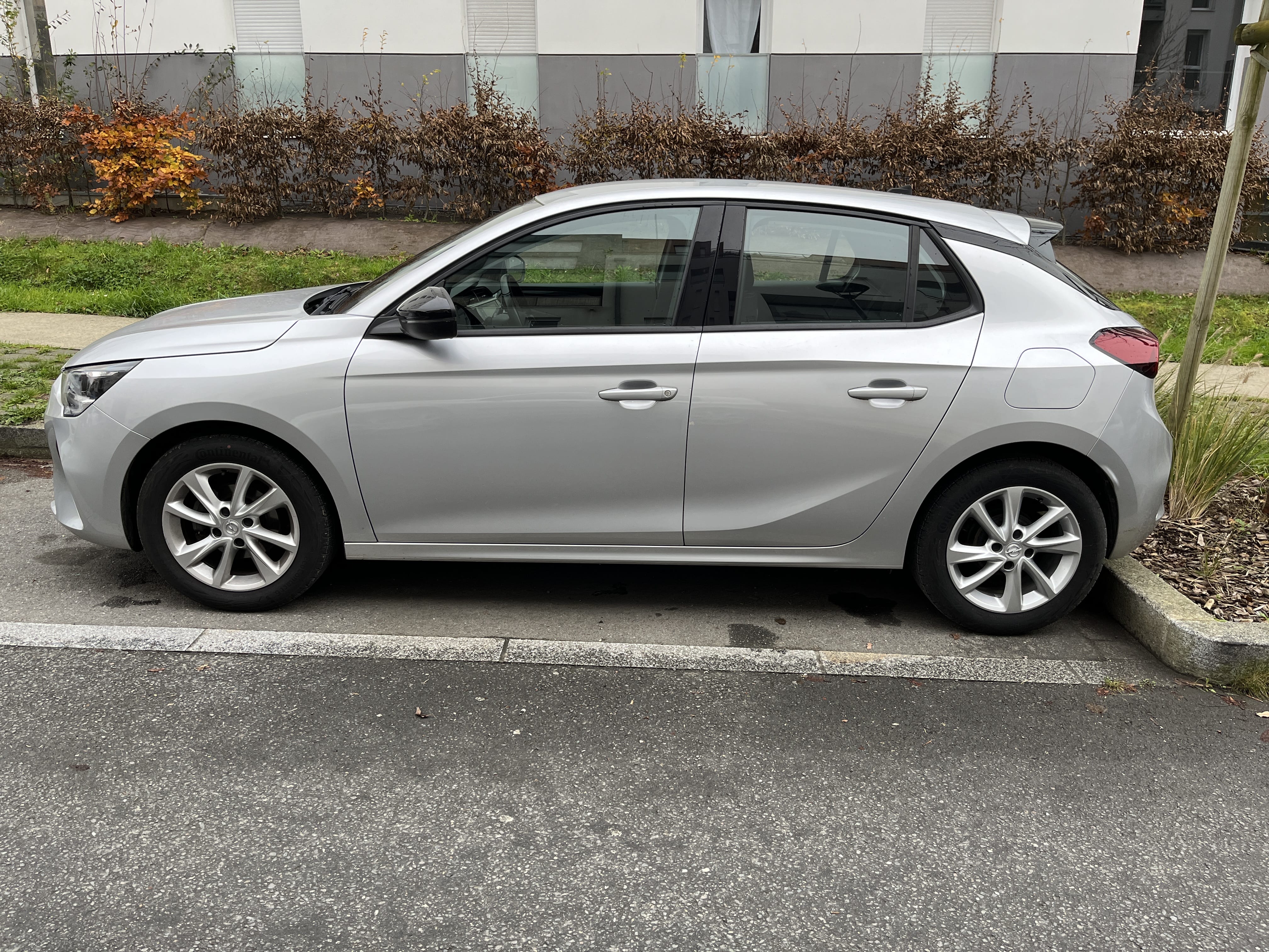 Opel Corsa avec Climatisation