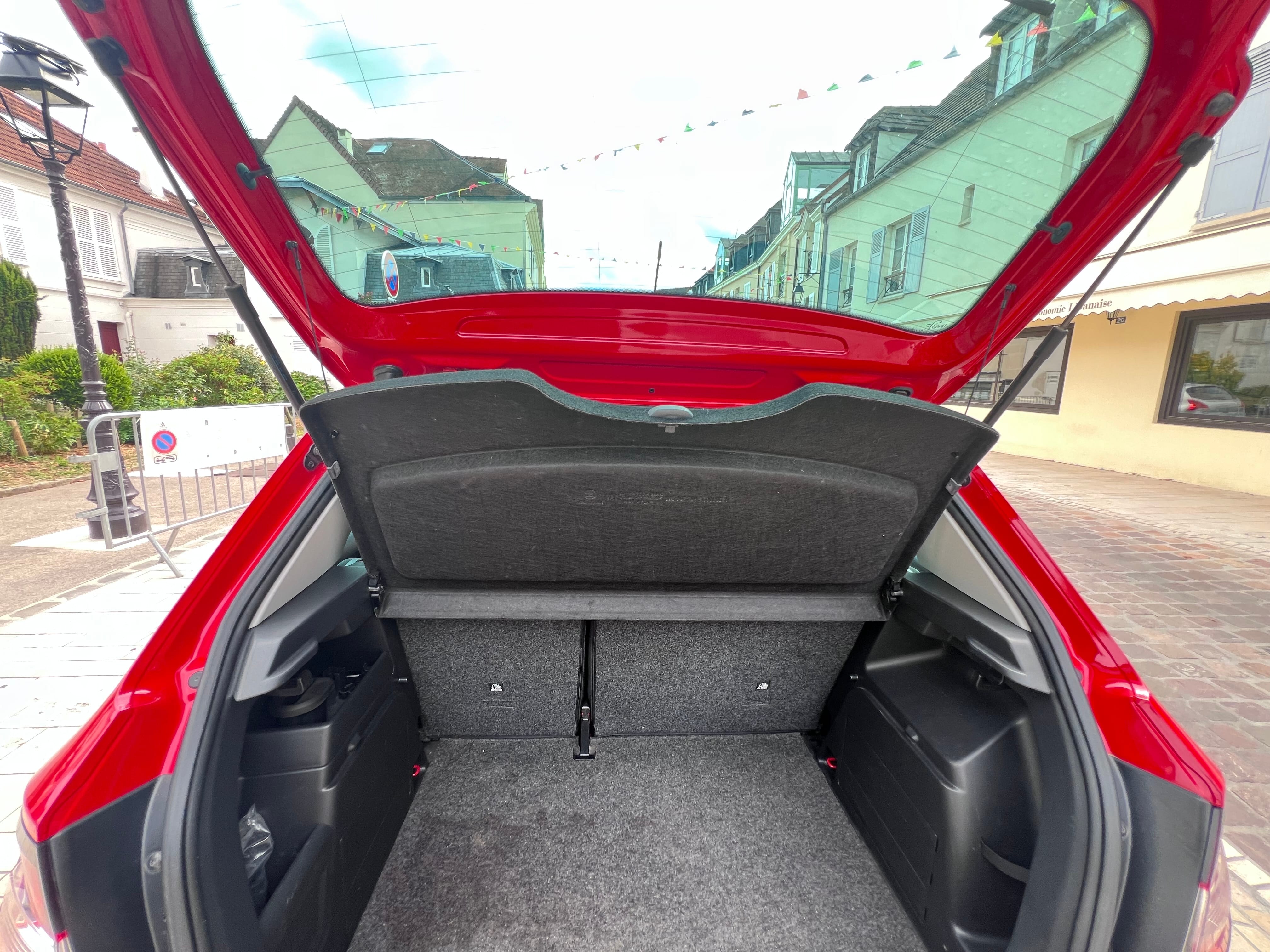Skoda Fabia met Autoradio