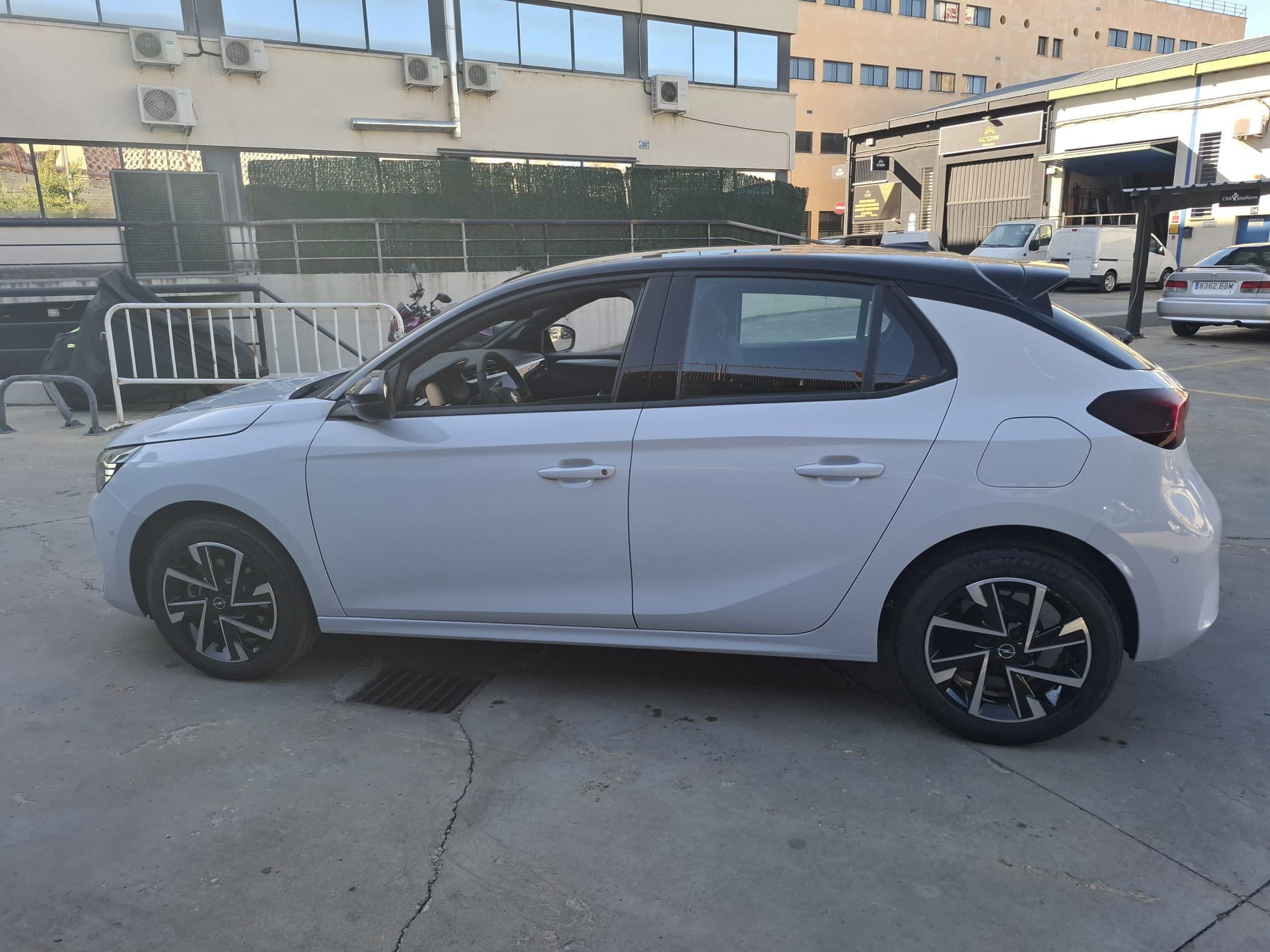 Opel Corsa con Aire acondicionado