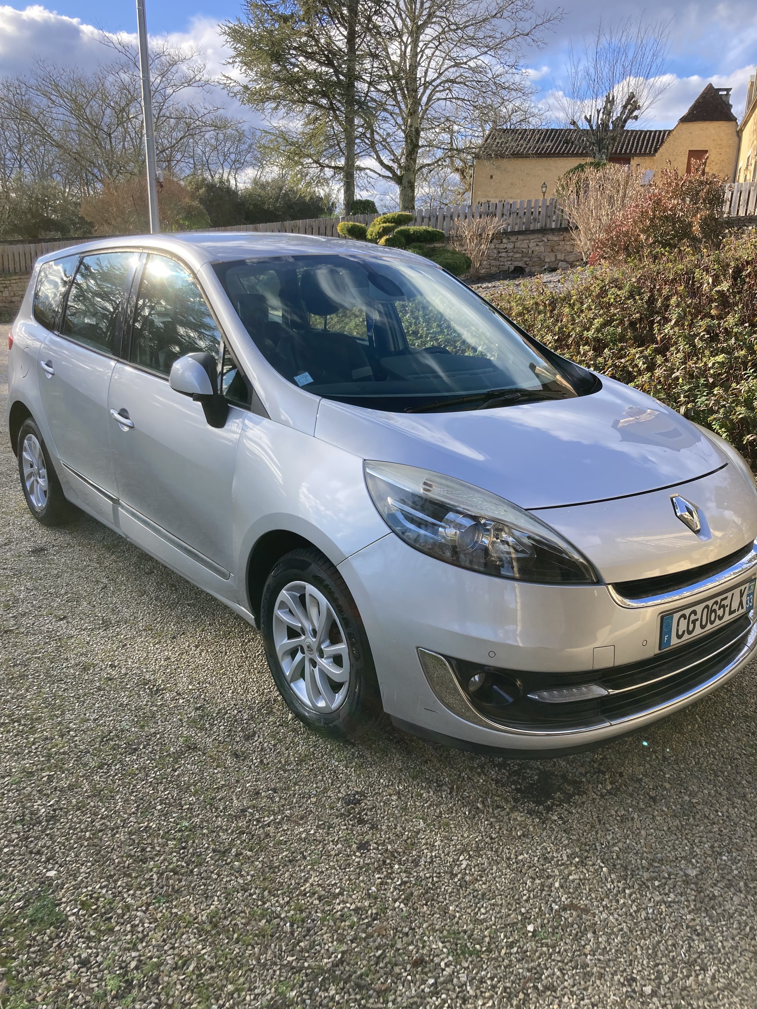 Renault Grand Scenic Dci 7 places, 2012, Diesel, 7 places