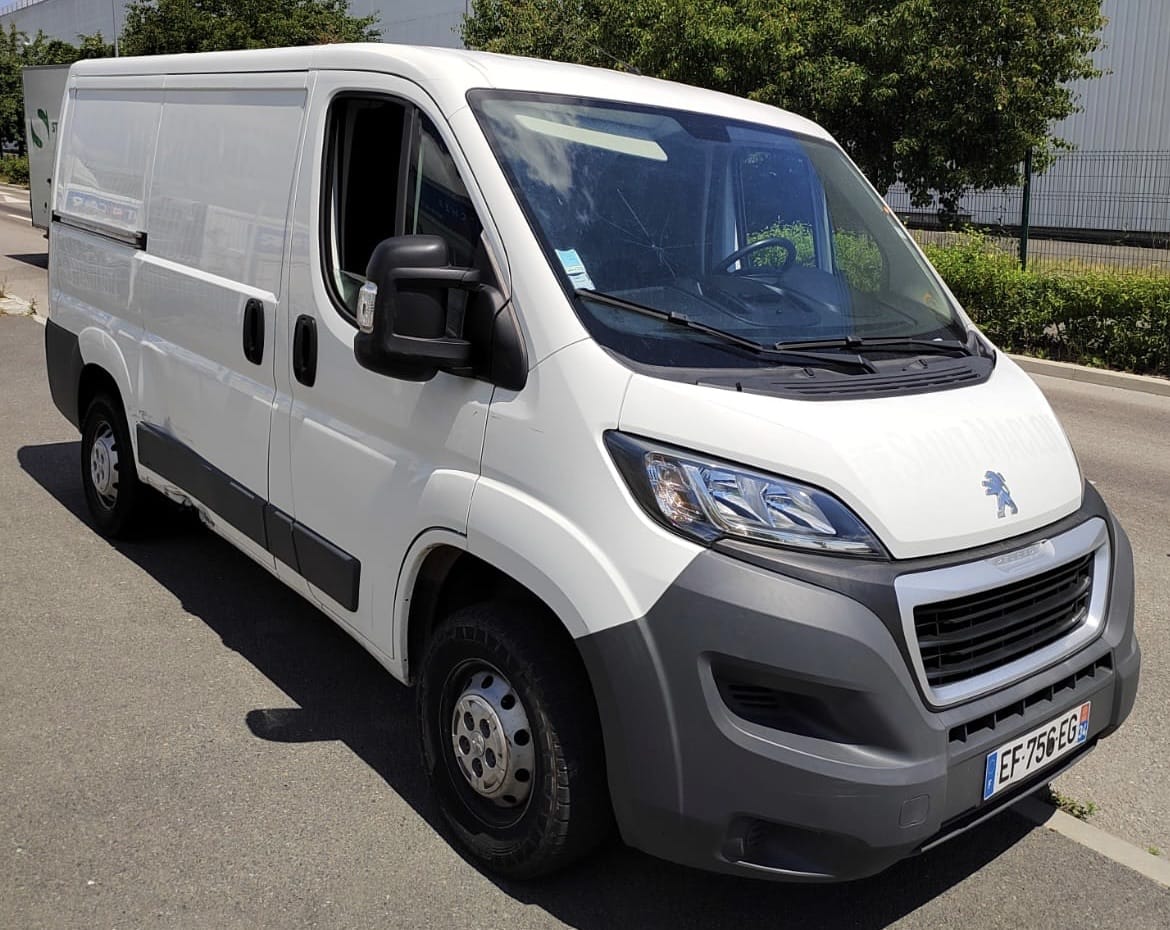 Peugeot Boxer L1H1 2places