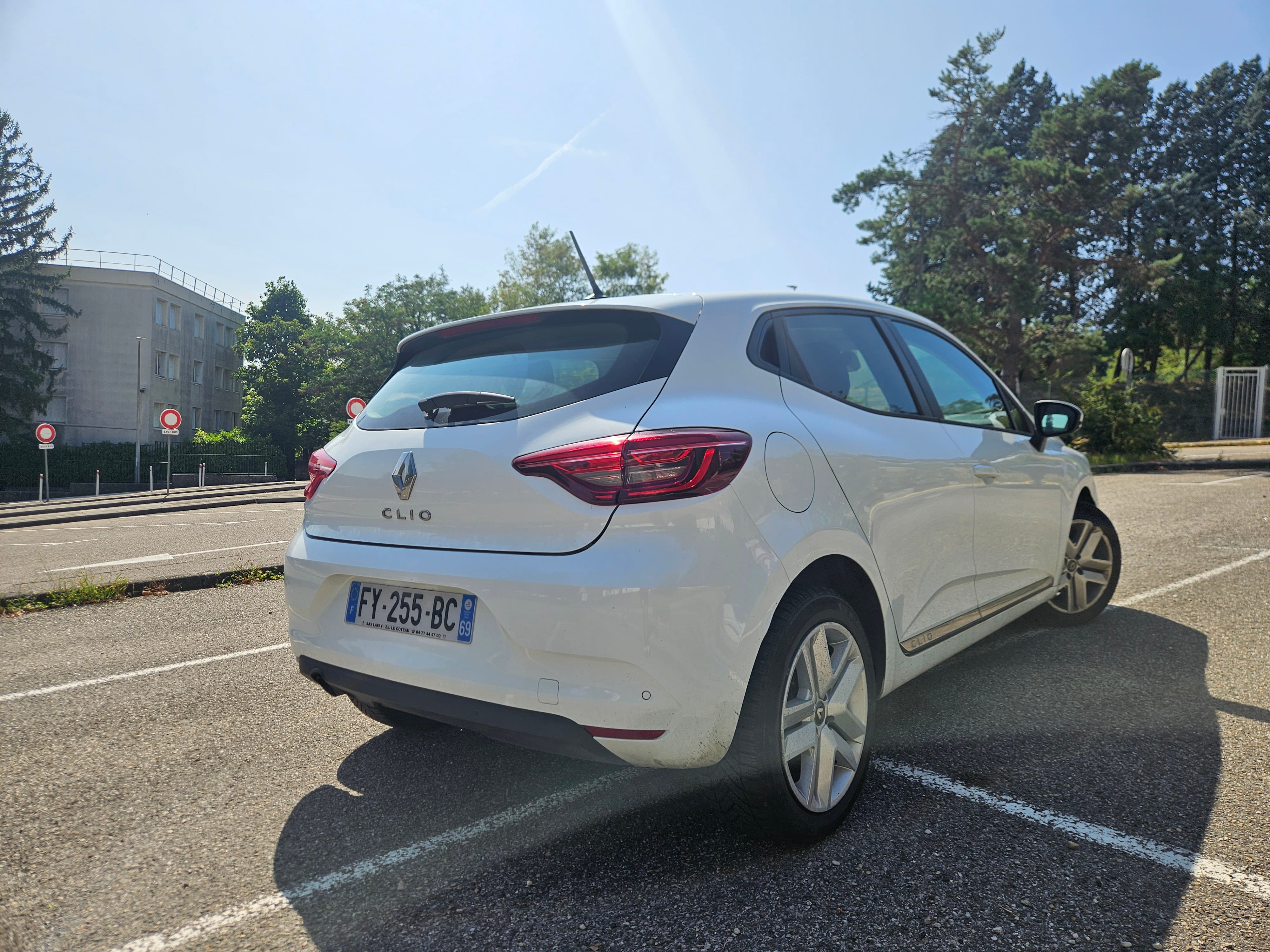 Renault Clio avec GPS