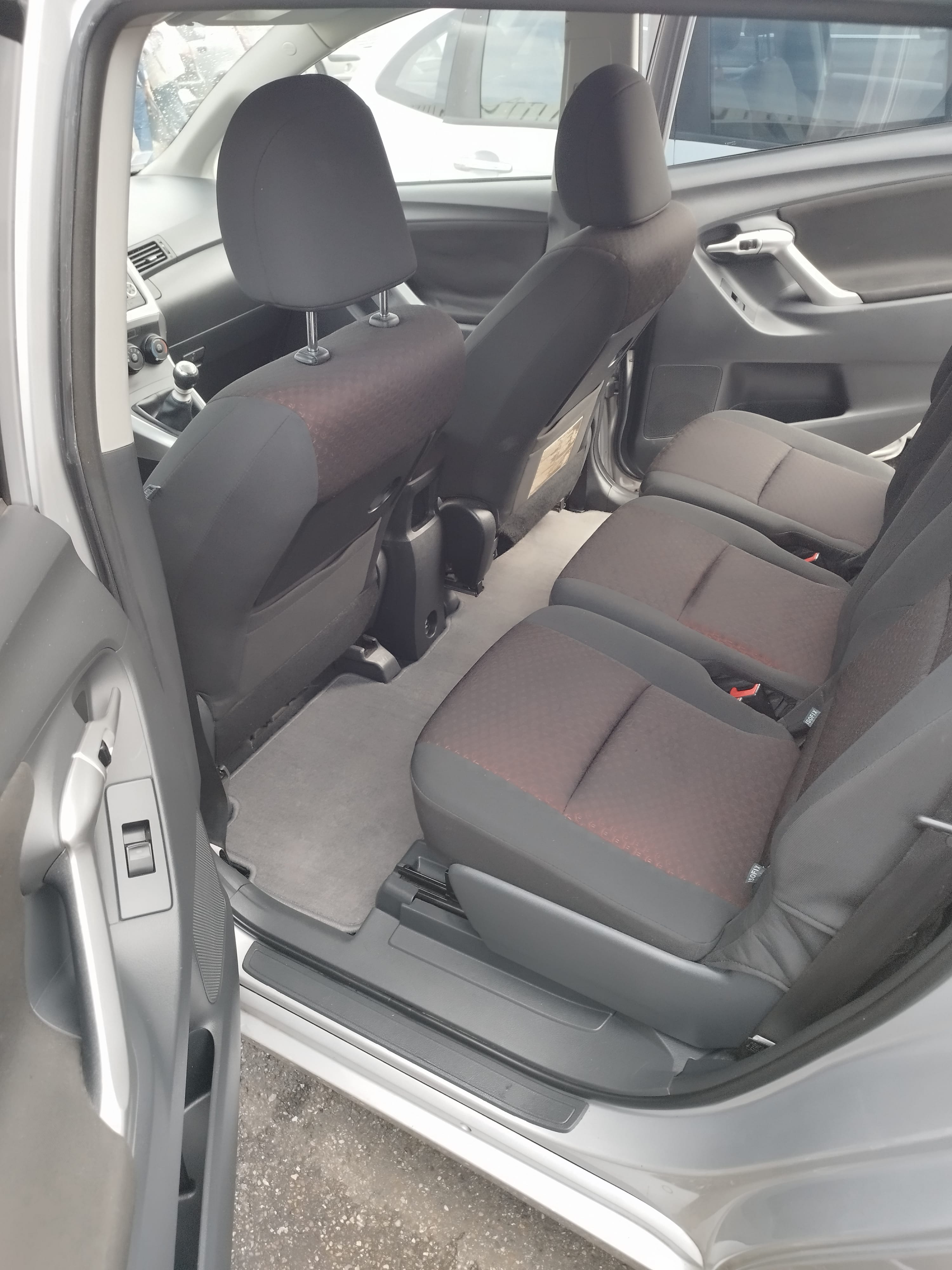 Toyota Verso avec Régulateur de vitesse