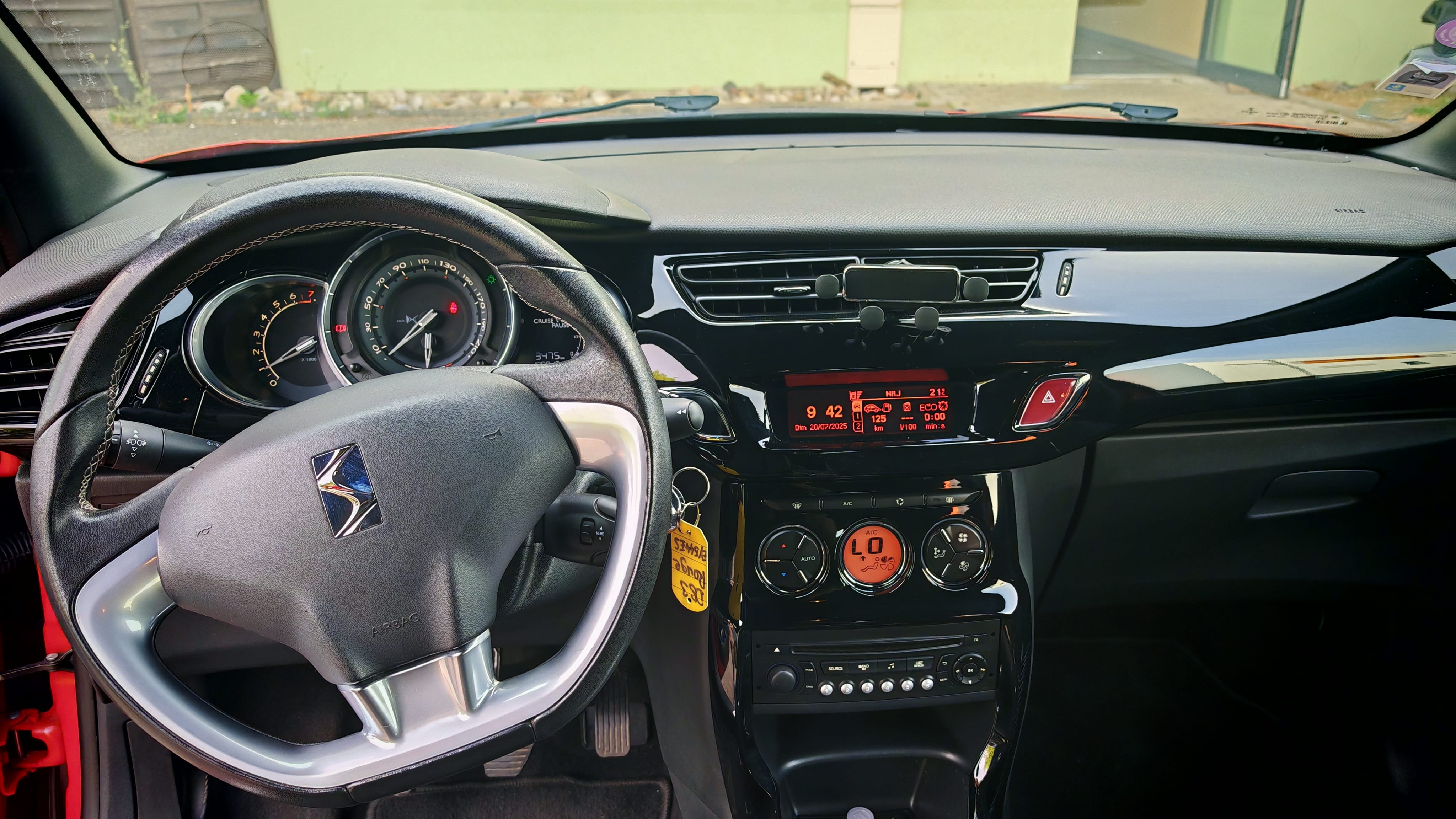 Citroen DS3 avec Siège bébé