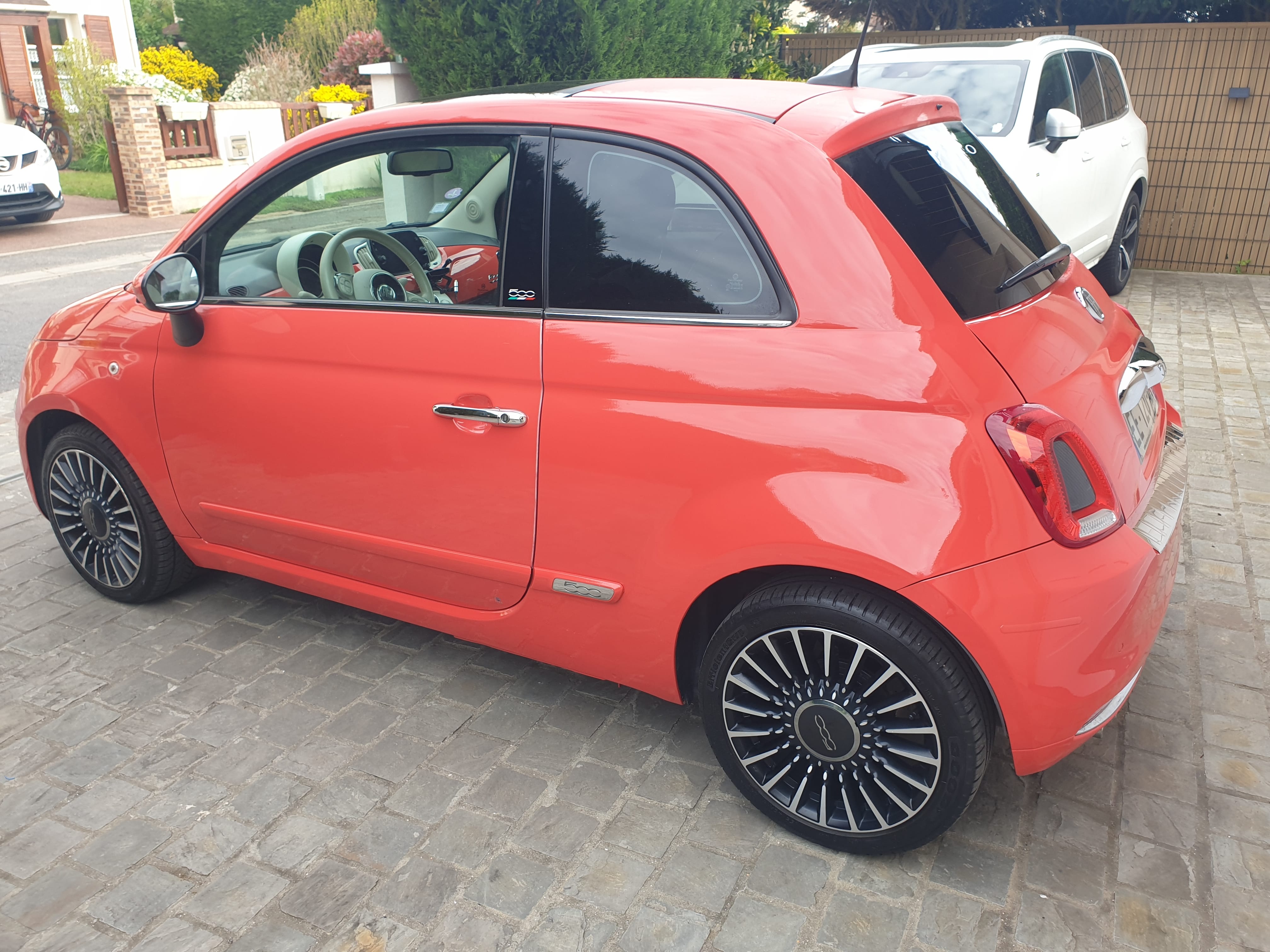 Fiat 500 avec Apple CarPlay
