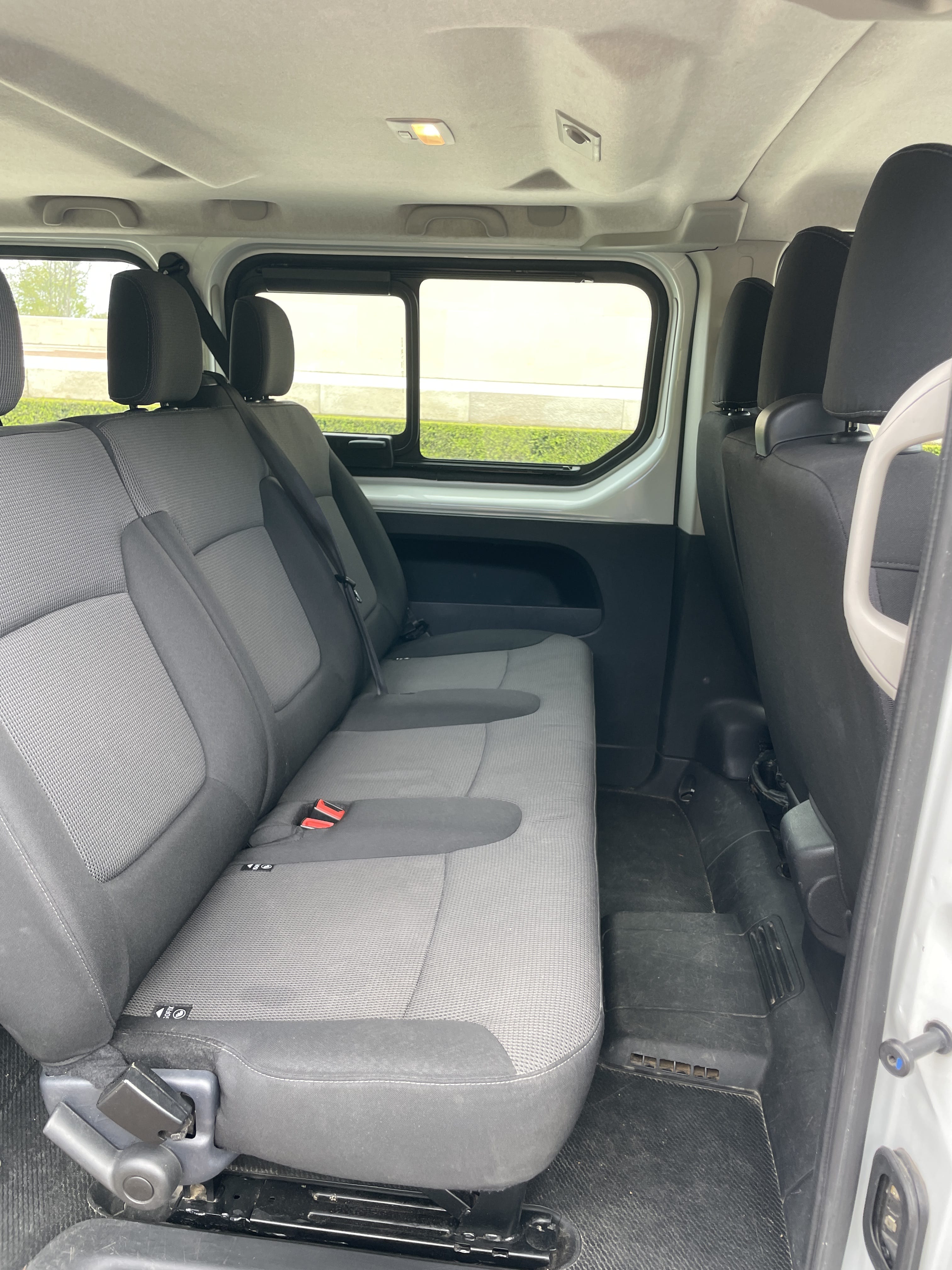 Renault Trafic Passenger 9 places avec Android Auto