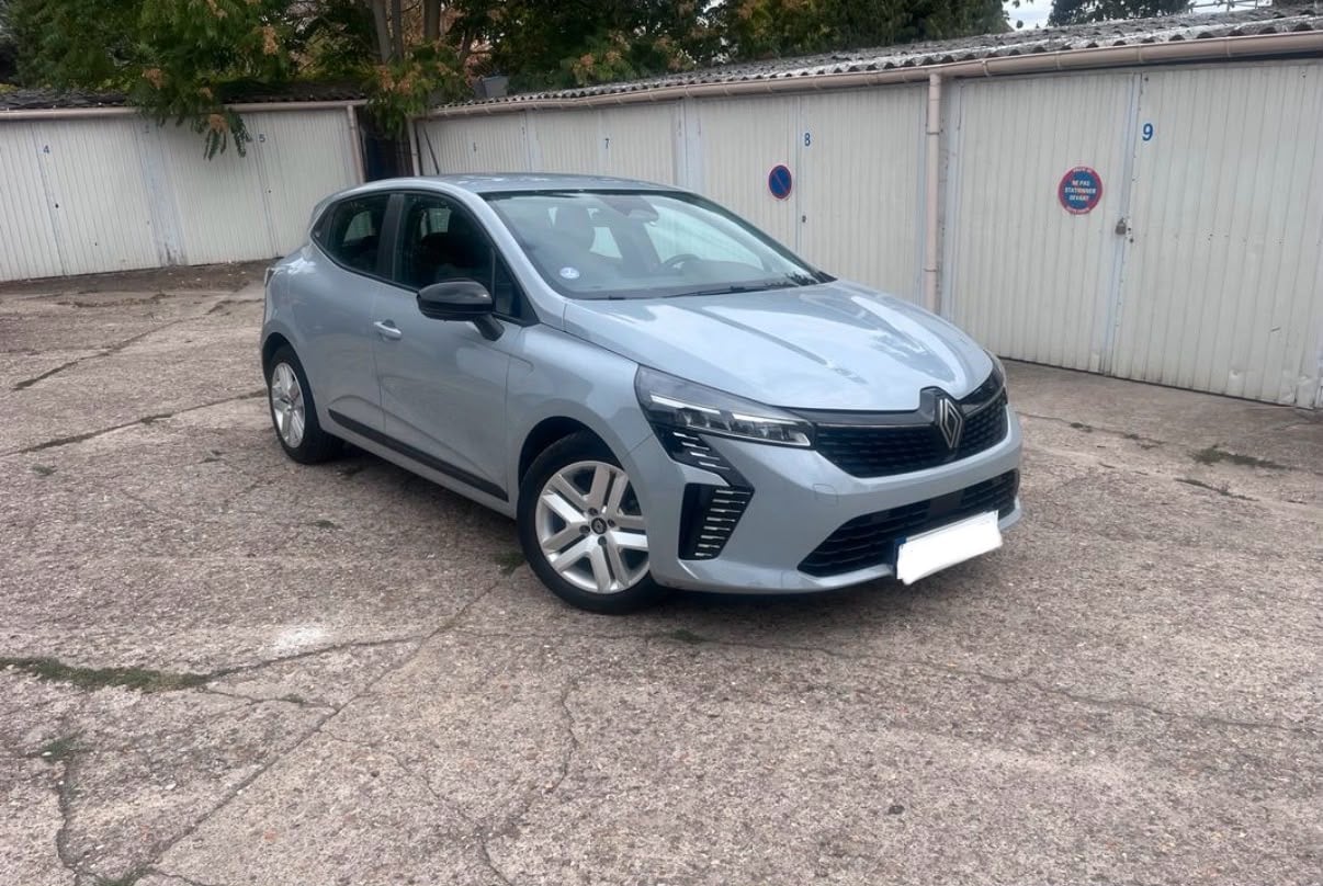 Renault Clio, 2024, Essence 95
