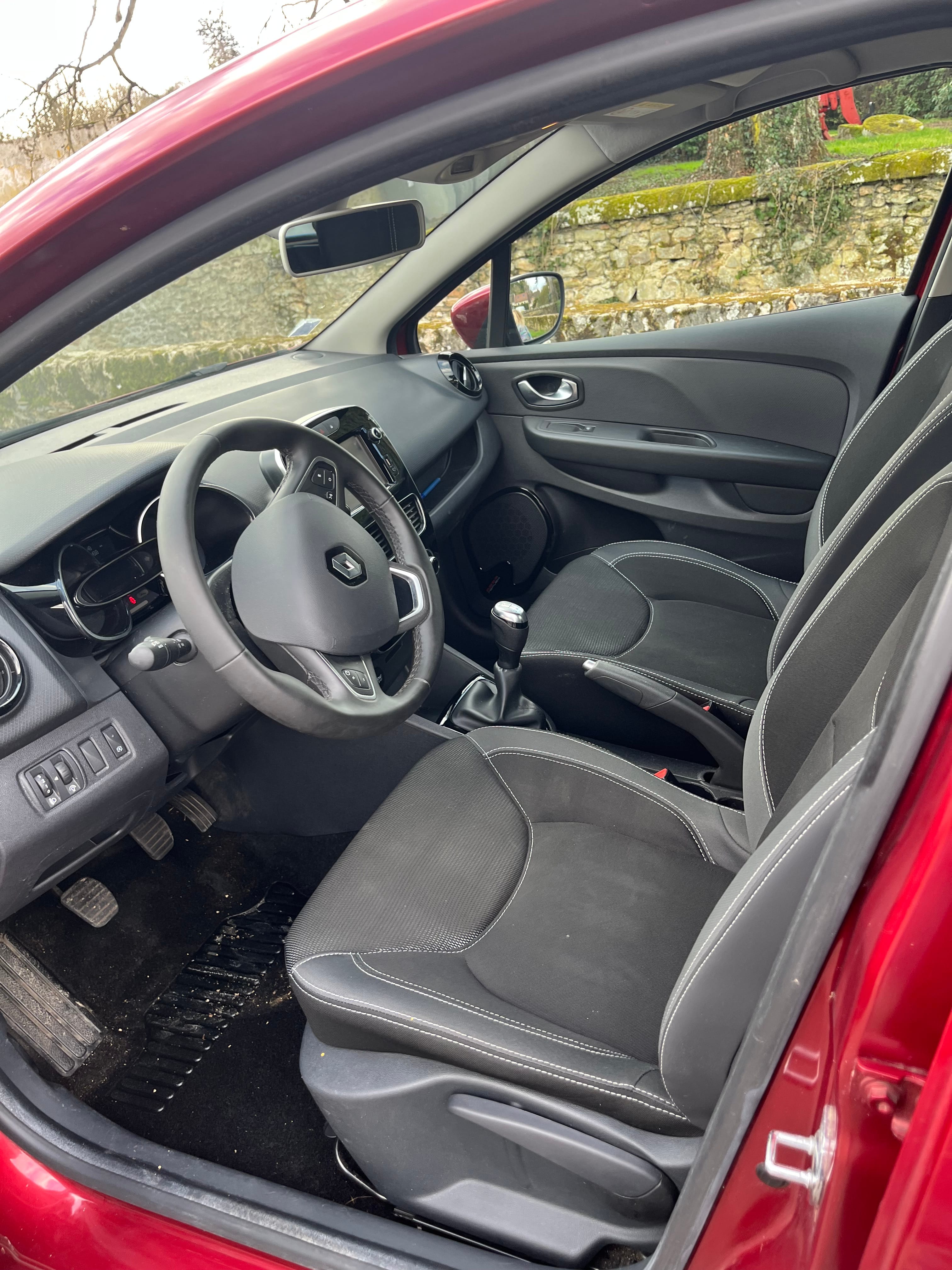 Renault Clio avec Port USB