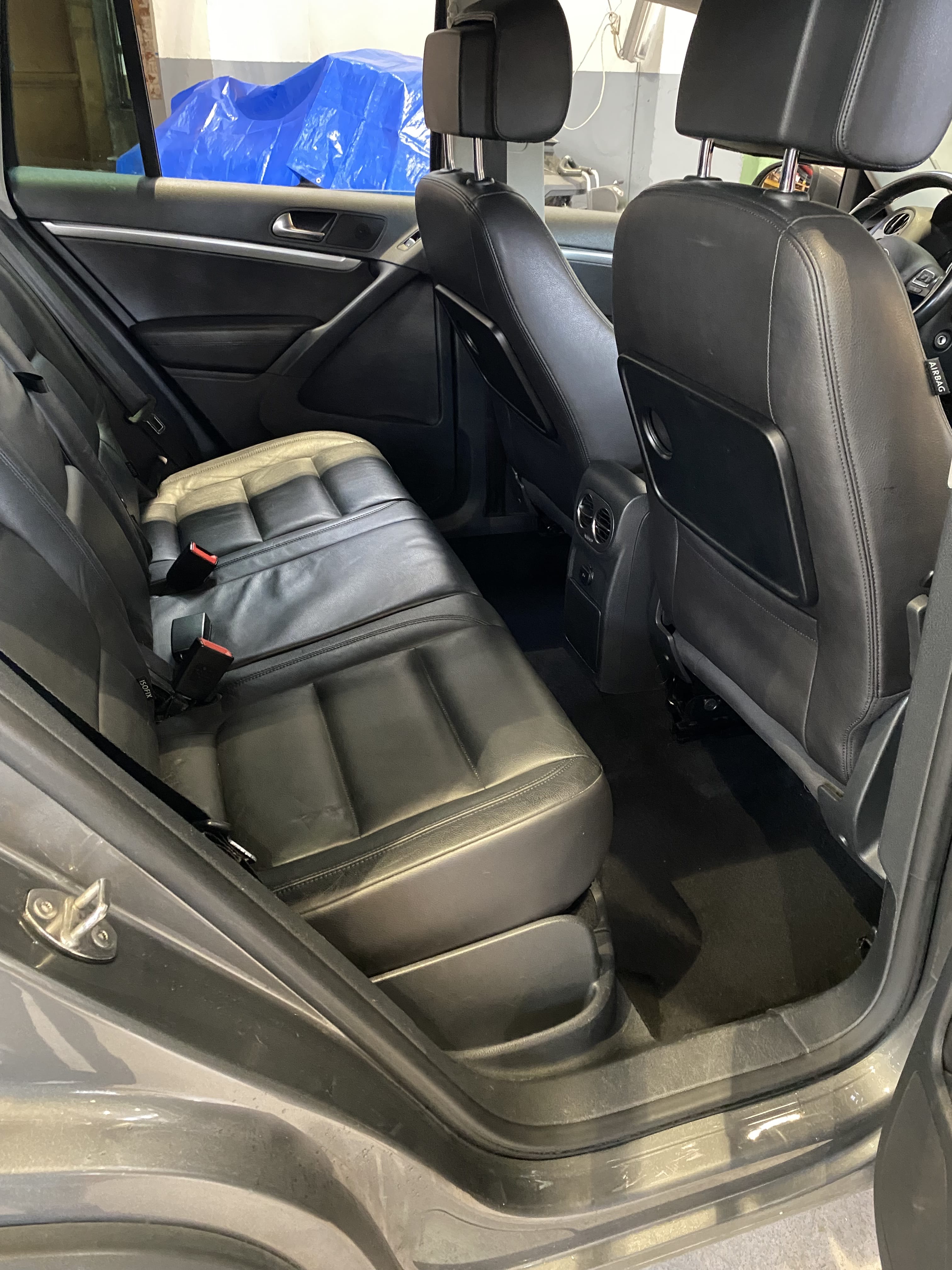 Volkswagen Tiguan 2.0 TDI med Babysete